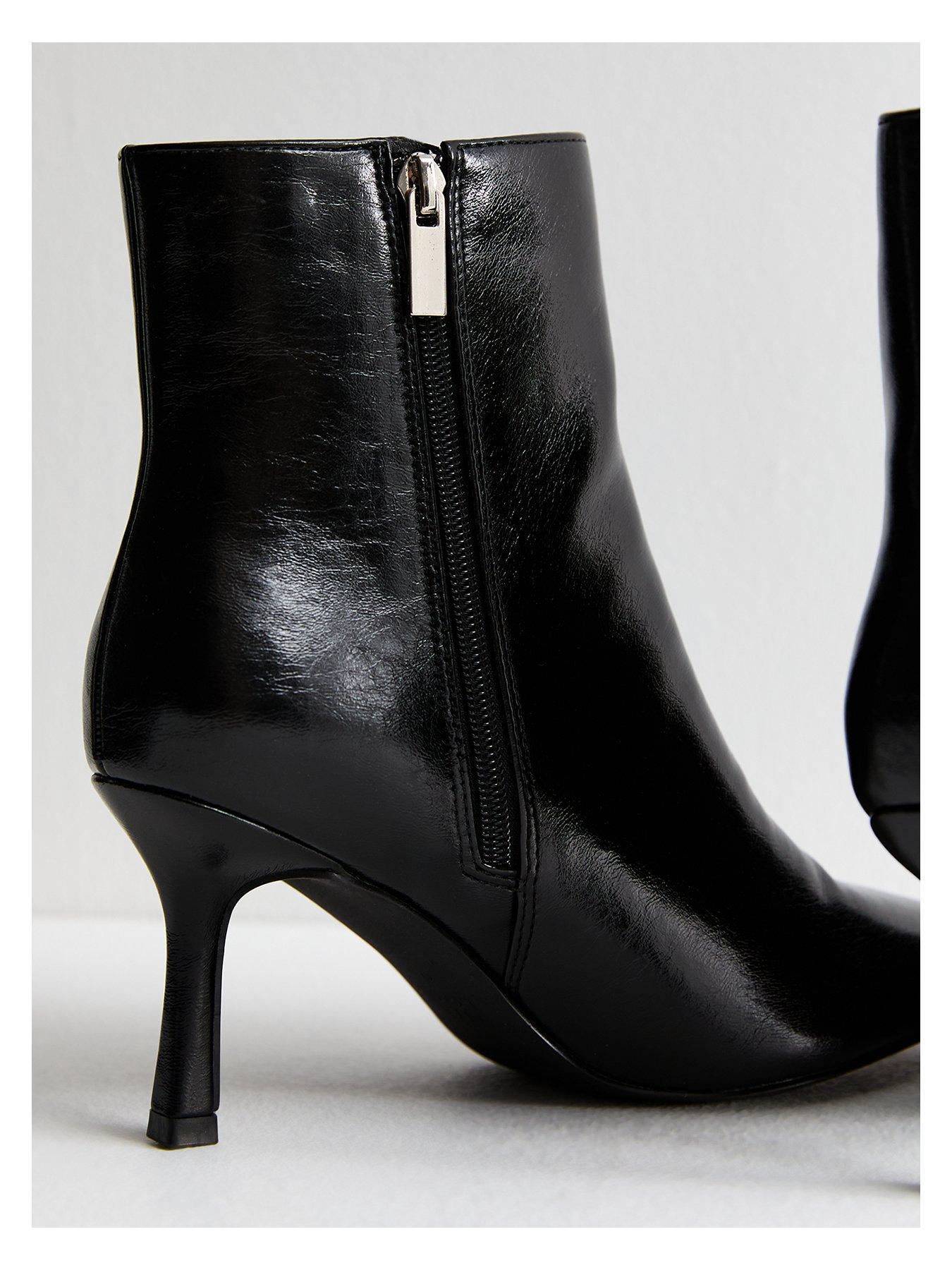 new-look-wide-fit-point-toe-ankle-boots-blackoutfit