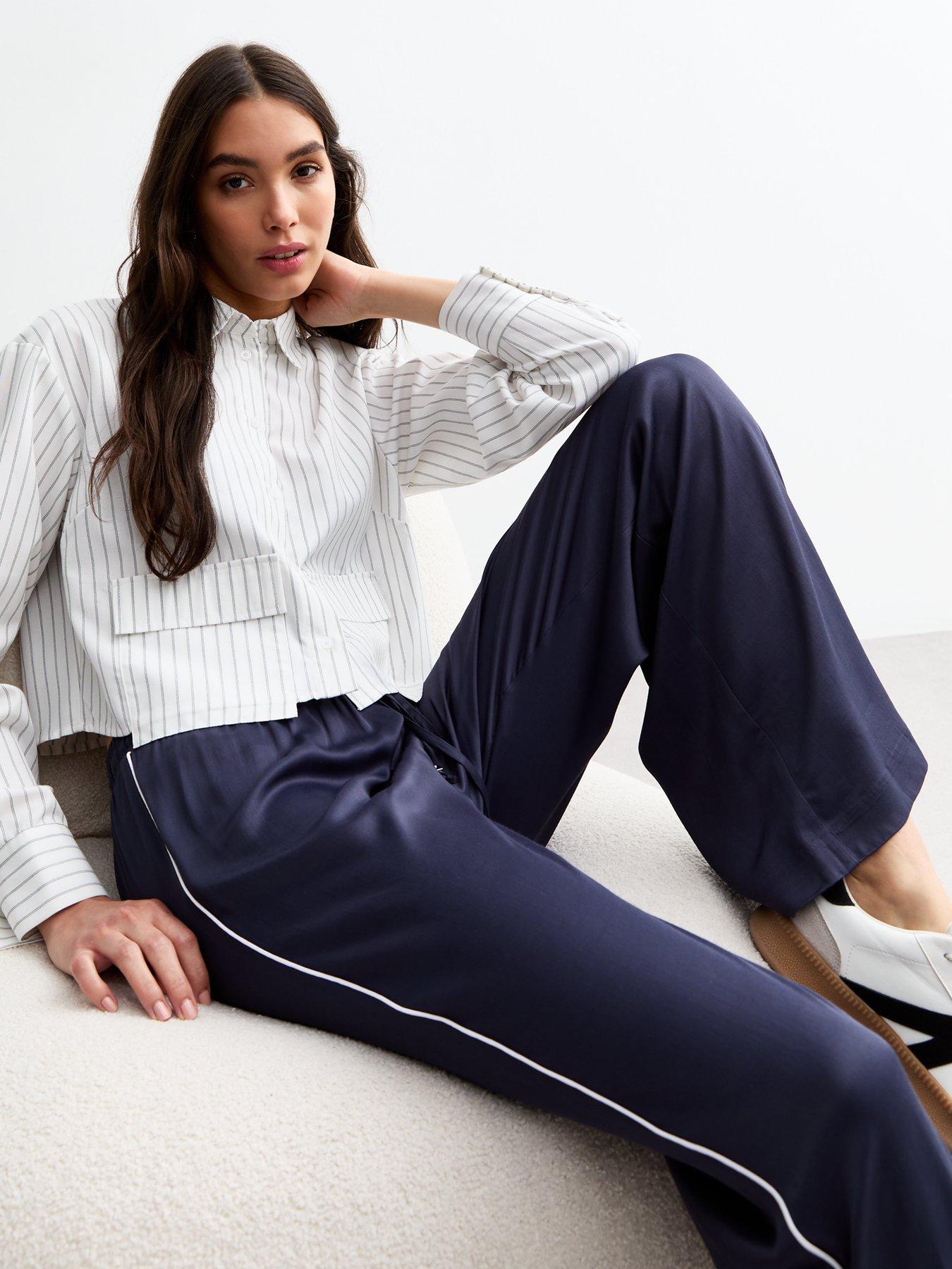 new-look-side-stripe-satin-wide-leg-trousers-navyfront