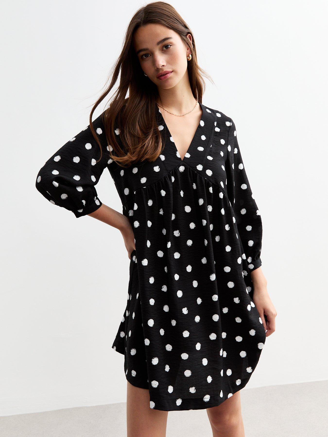 new-look-black-polka-dot-mini-smock-dress-printback