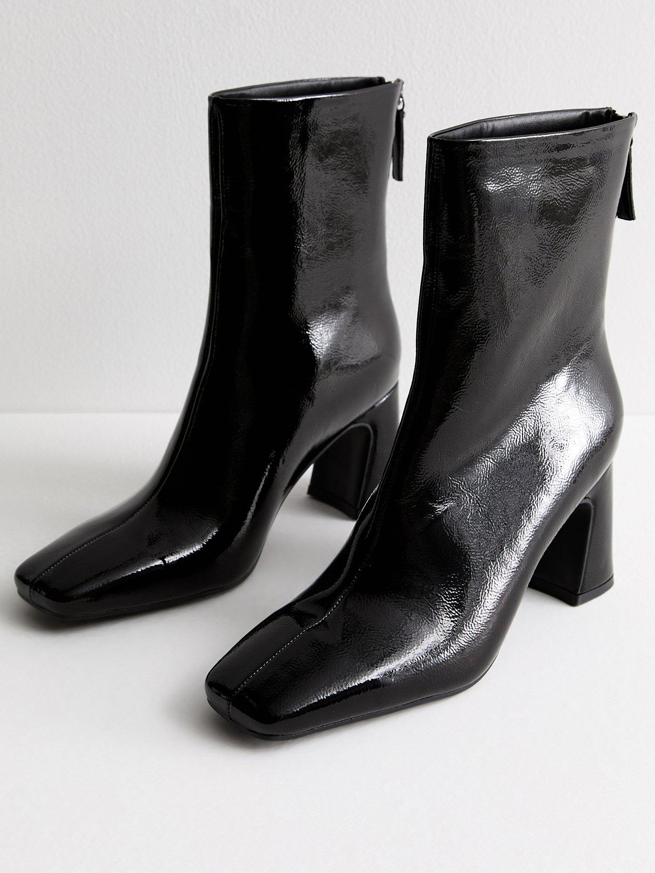 new-look-heeled-boots-blackstillFront