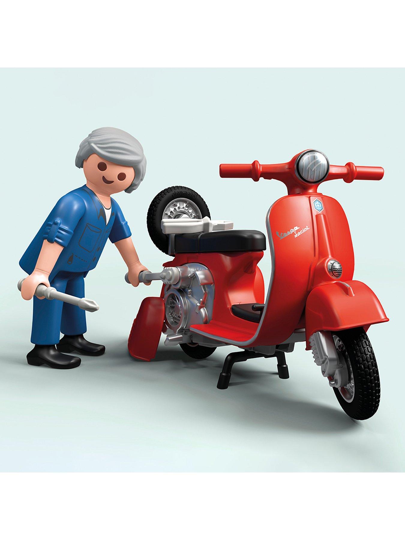 playmobil-71620-60s-vespa-garagedetail