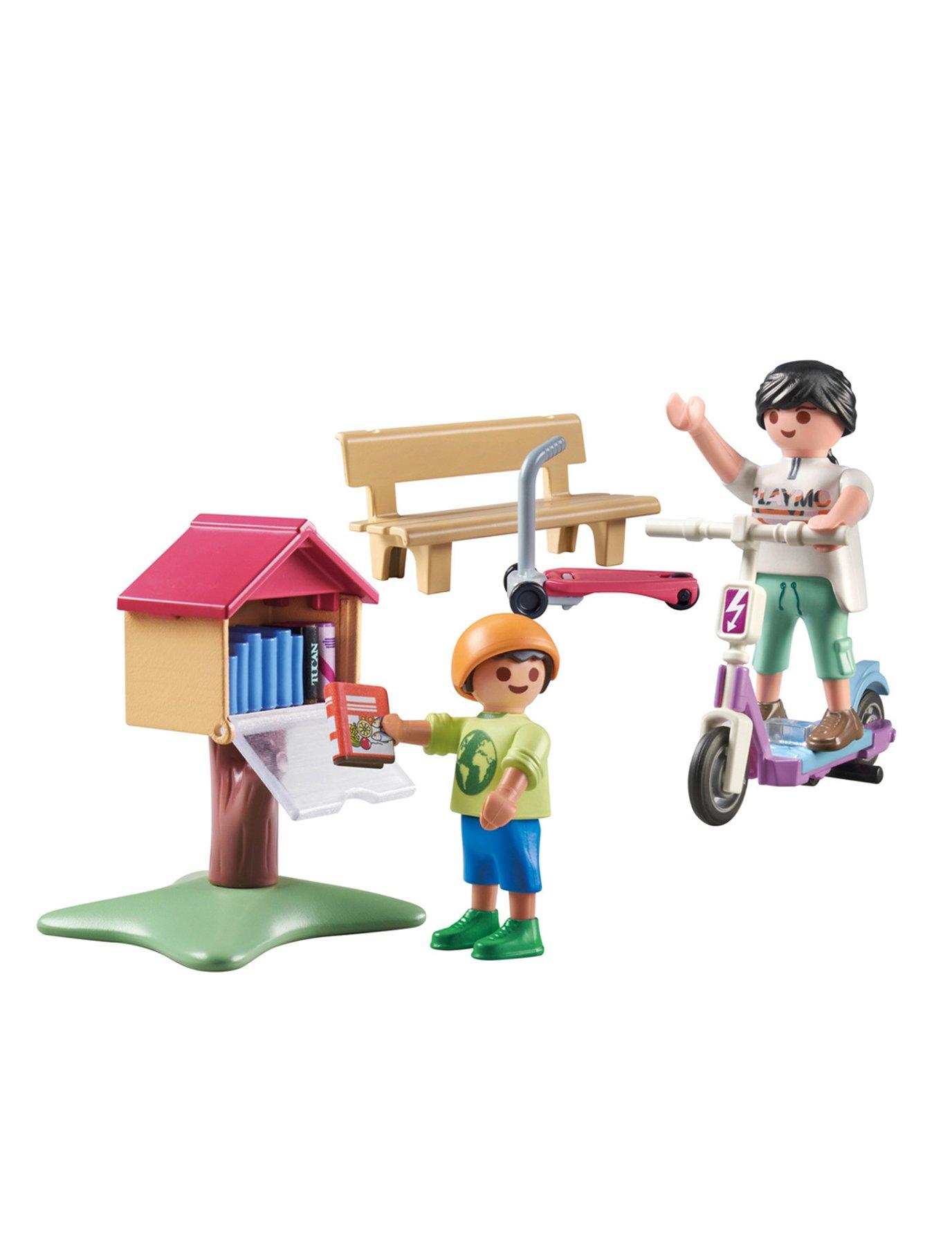 playmobil-71511-mylife-book-exchange-for-bookwormsback