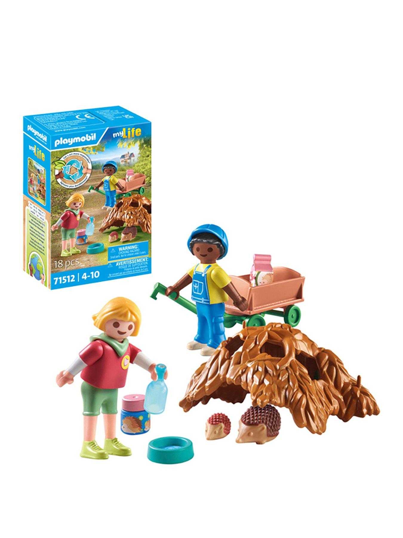 playmobil-71512-mylife-hedgehog-family