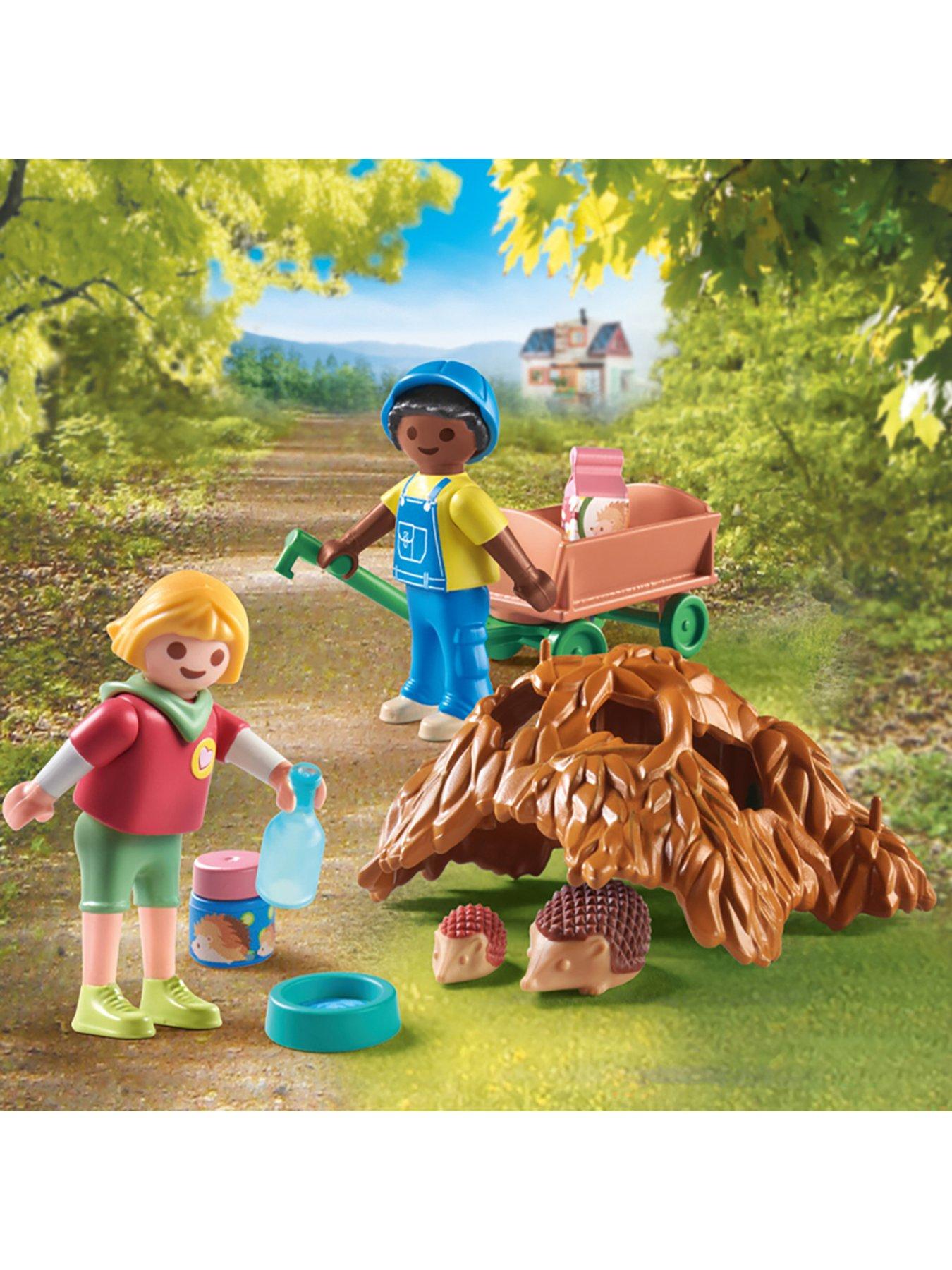 playmobil-71512-mylife-hedgehog-familystillFront