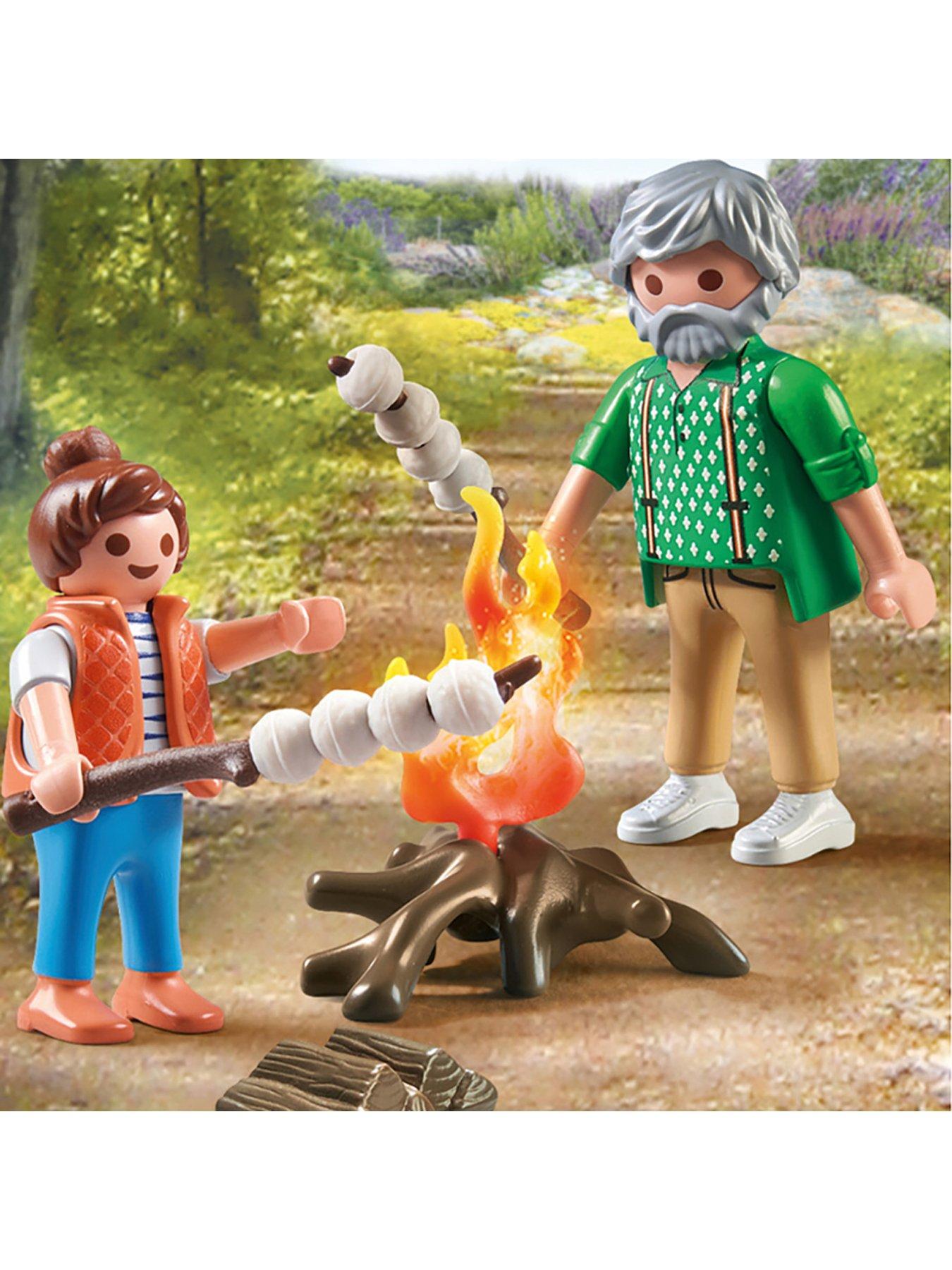 playmobil-71513-mylife-campfire-with-marshmallows-playsetstillFront