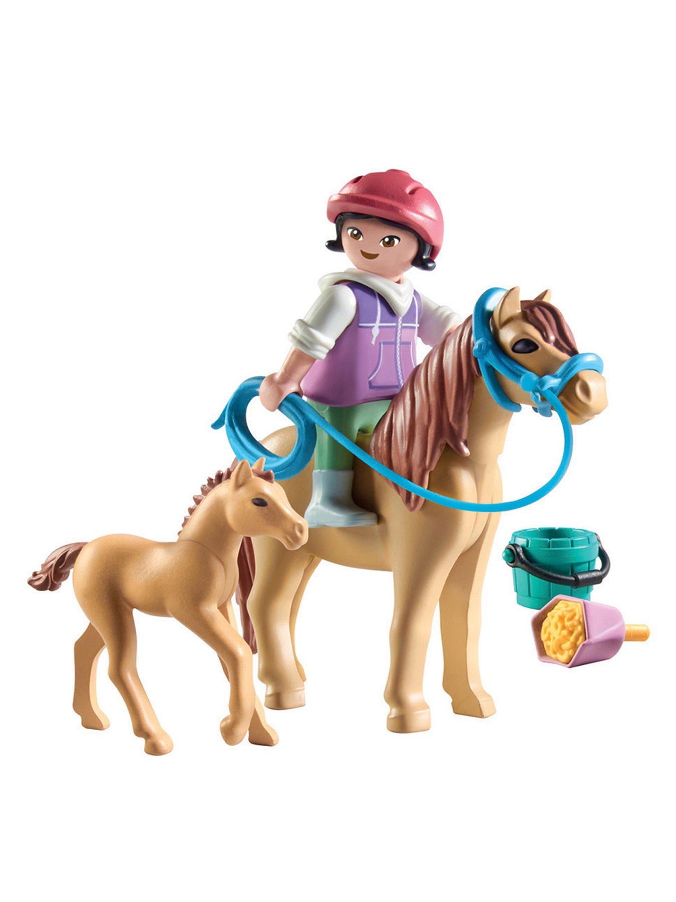 playmobil-71498-horses-of-waterfall-child-with-pony-and-foalback