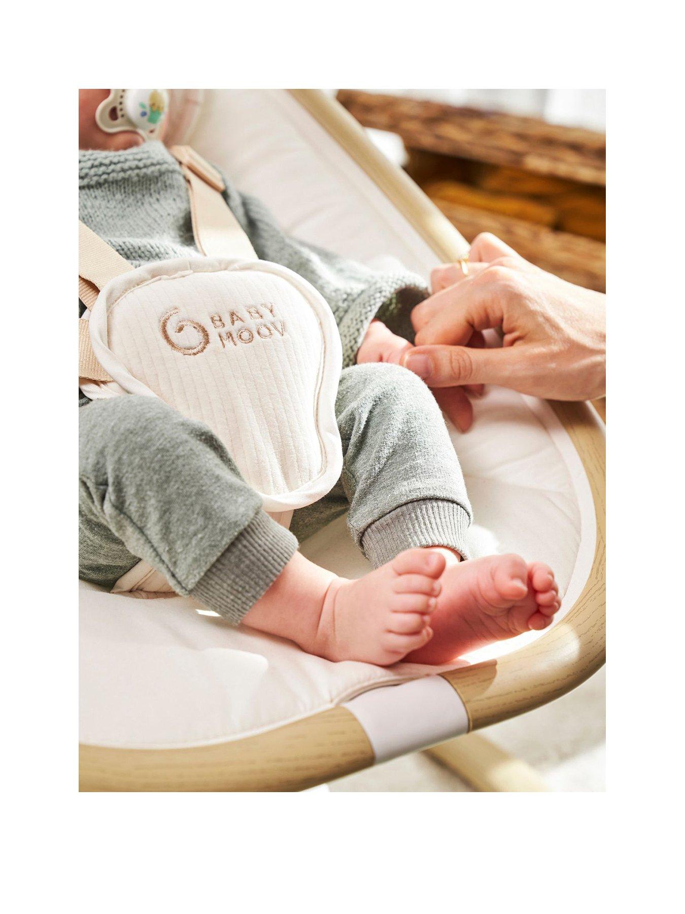 babymoov-swoon-hoop-remote-controlled-baby-swing-bouncerback