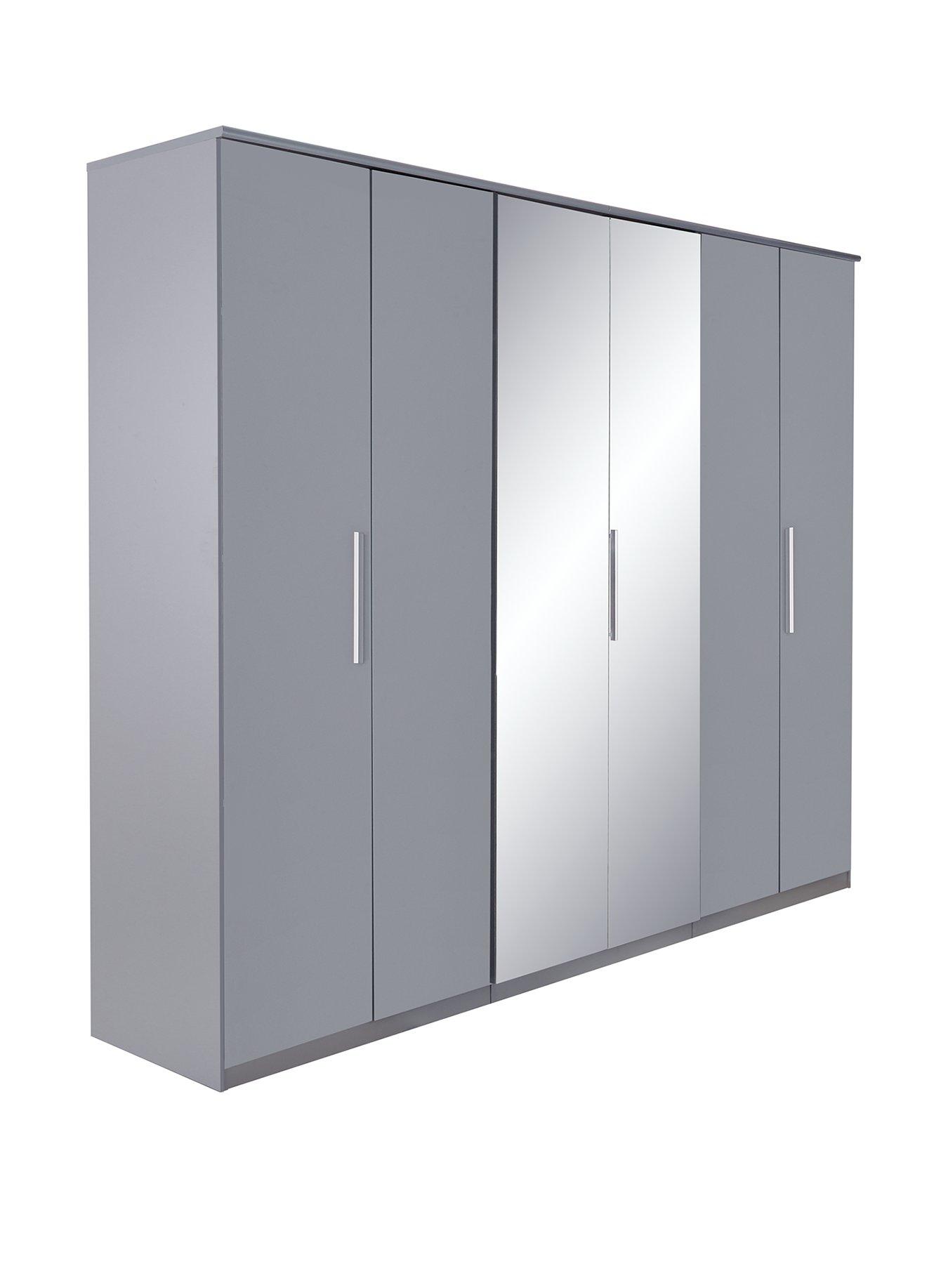 Image 3 of 7 of The Very Collection Prague Gloss 6 Door Mirrored&nbsp;Wardrobe - FSC&reg; Certified