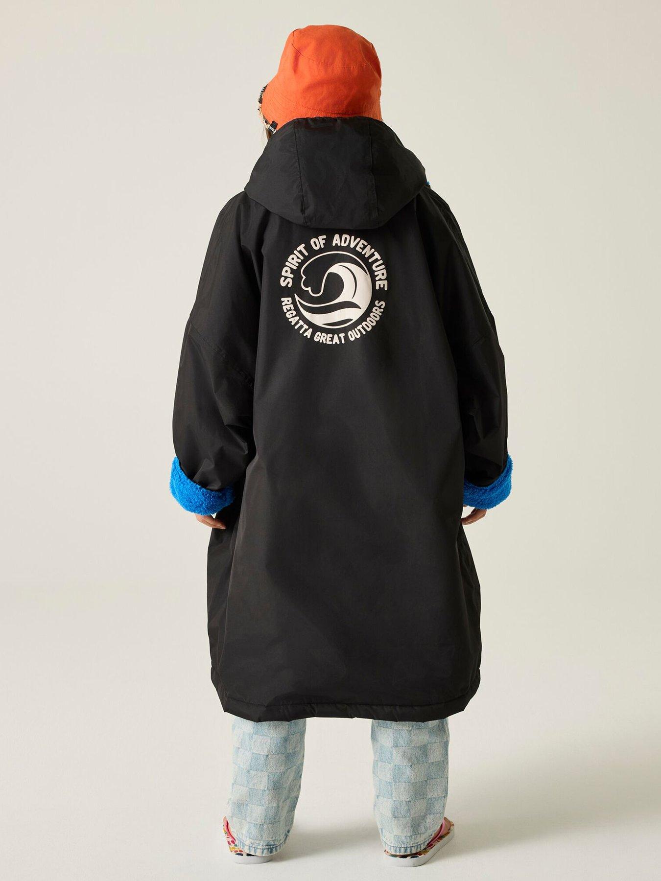 Image 2 of 6 of Regatta Kids Junior Changing Robe Waterproof Shell -black