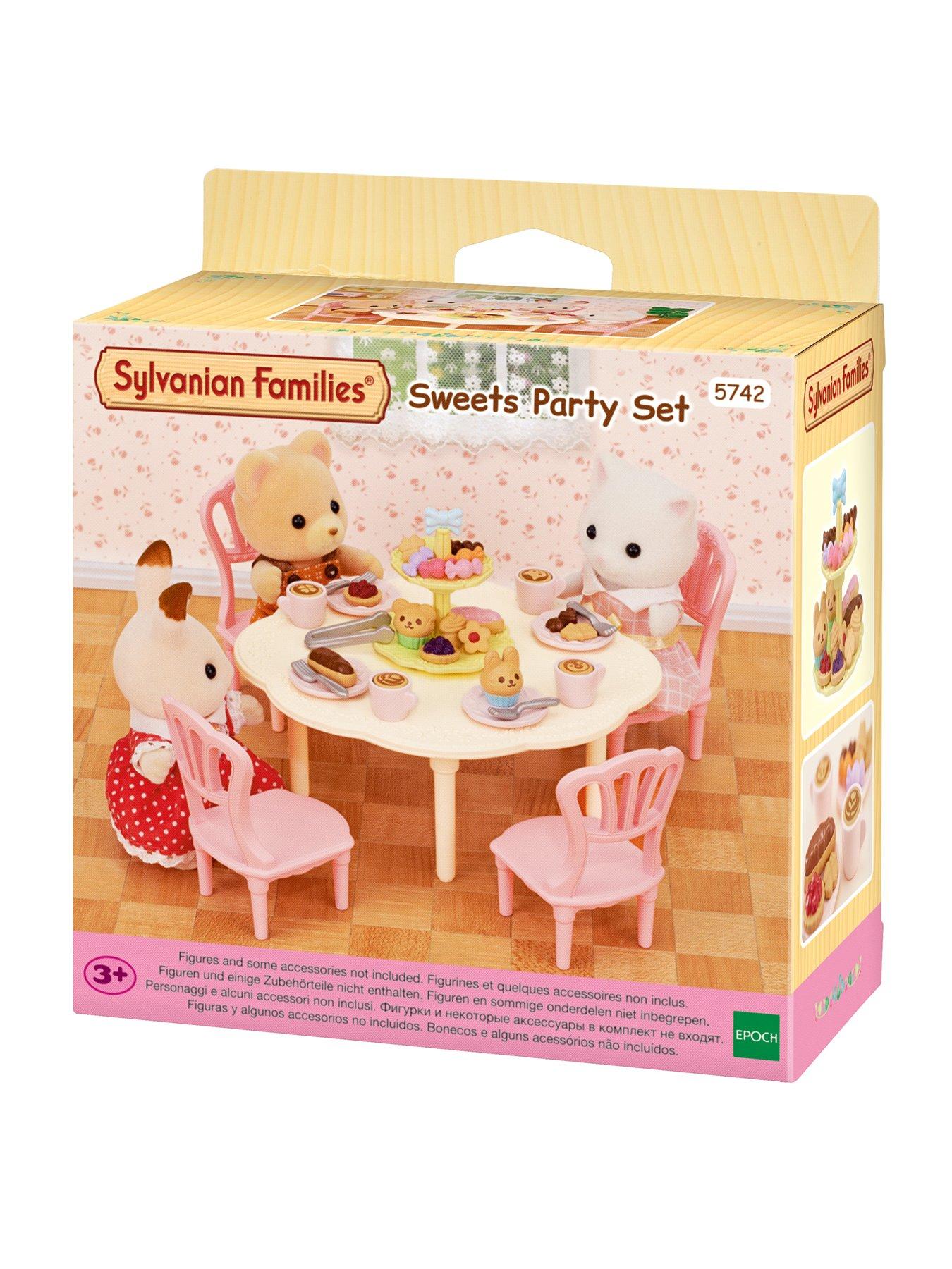 sylvanian-families-sweets-party-set