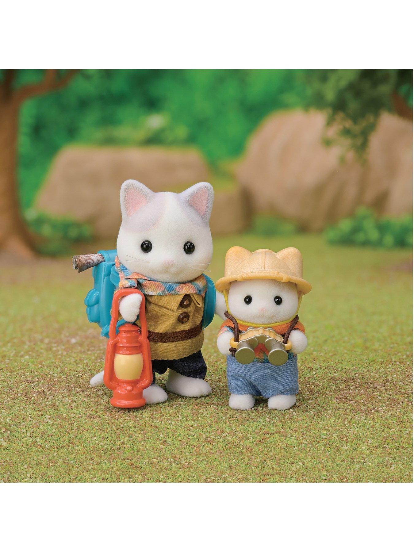 sylvanian-families-exciting-exploration-set-latte-cat-brother-babyback