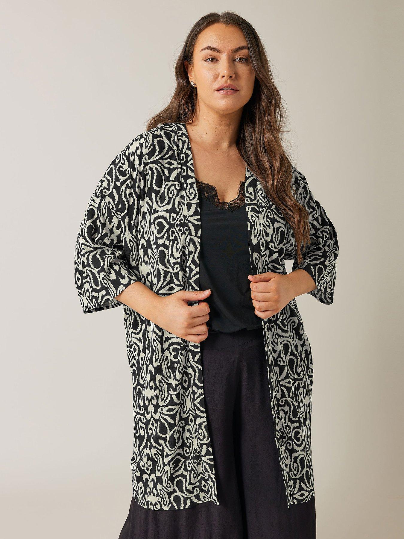 evans-printed-kimono-black