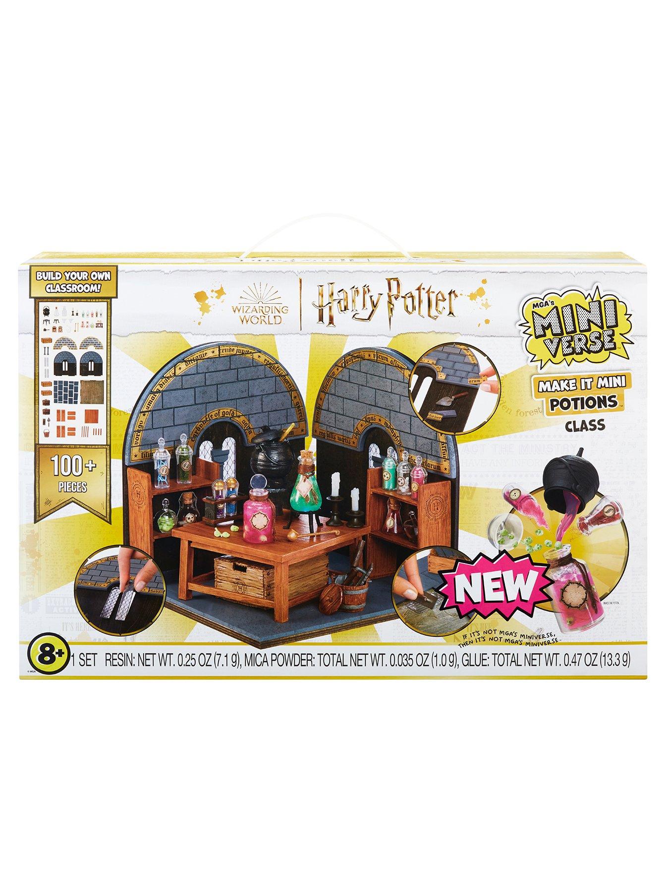 mini-verse-mgas-miniverse-make-it-mini-harry-potter-potions-classroom-playsetstillFront