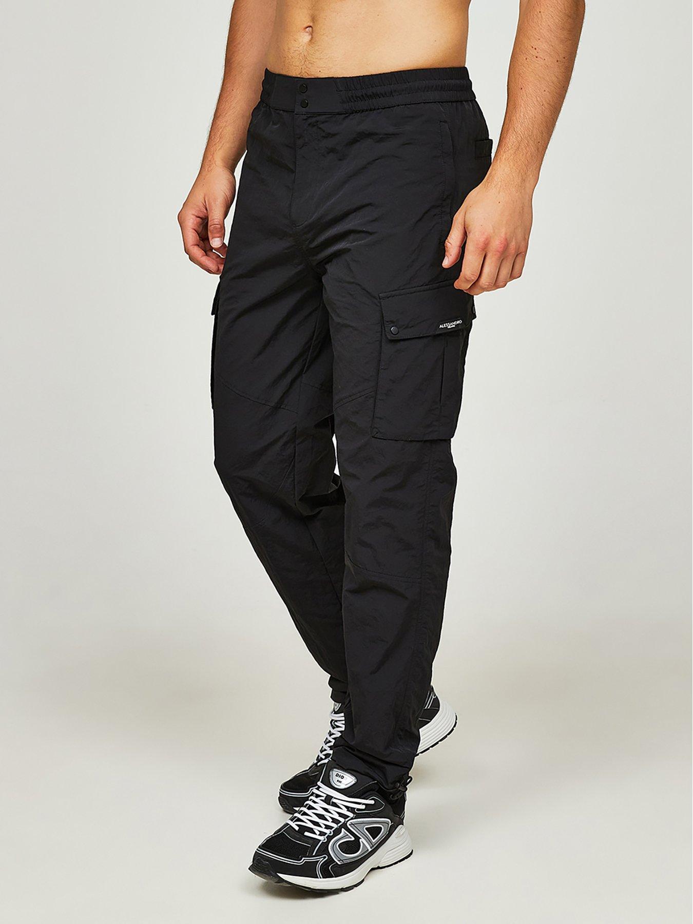 alessandro-zavetti-fiorenzo-cargo-pants-blackoutfit