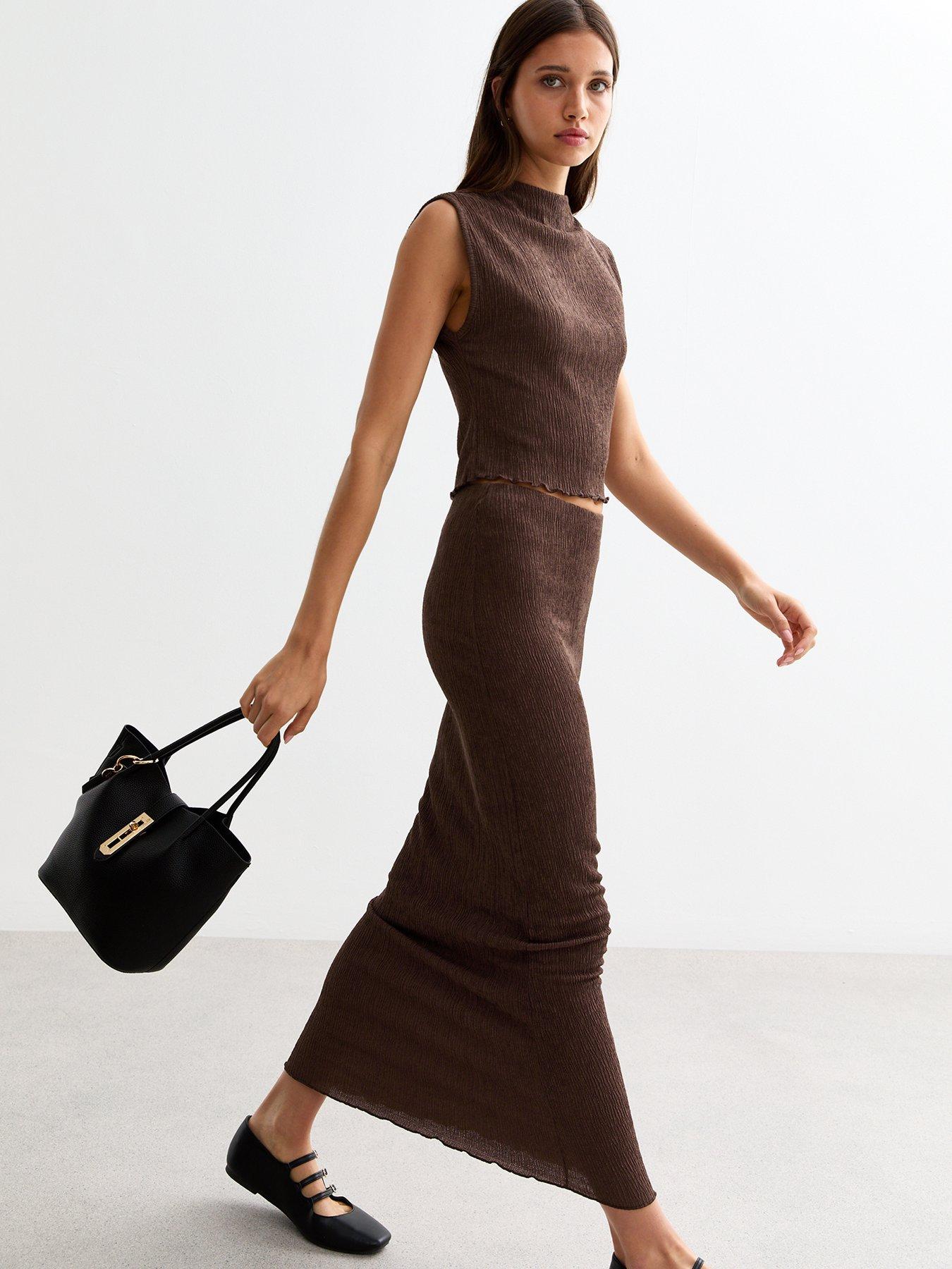 new-look-brown-textured-midi-skirtback