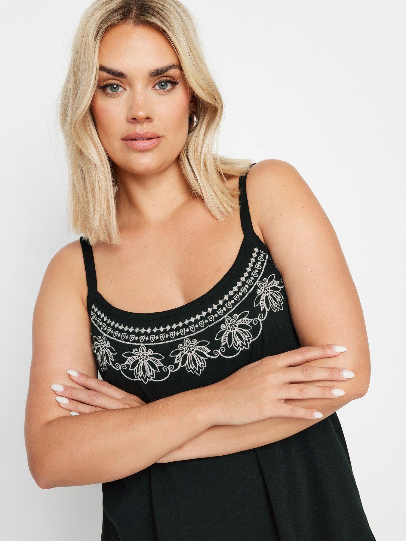 yours-curve-embroidered-swing-cami-blackoutfit