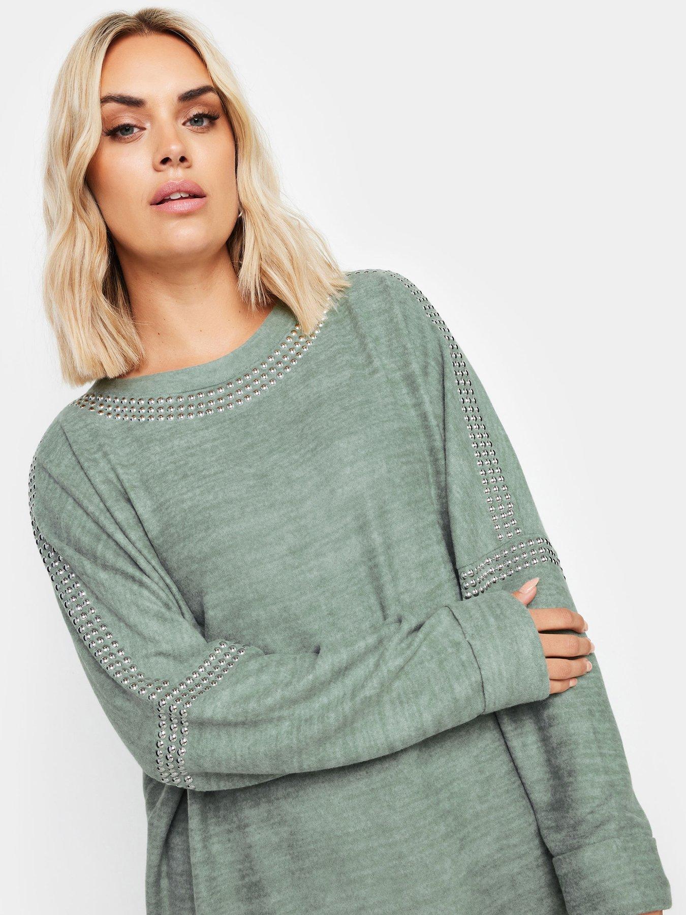 Image 4 of 4 of Yours Curve Soft Touch Stud Batwing Sleeve Jumper - Green