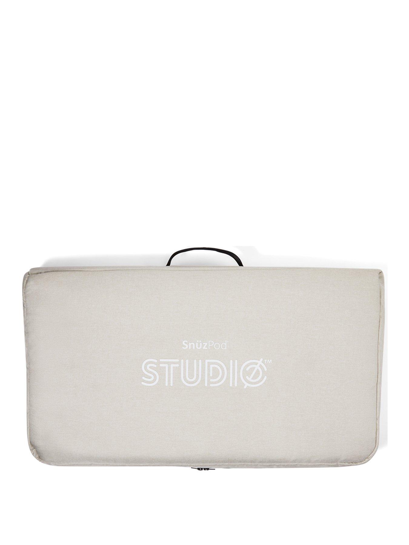 snuz-snuzpod-studio-bedside-crib-travel-bagstillFront