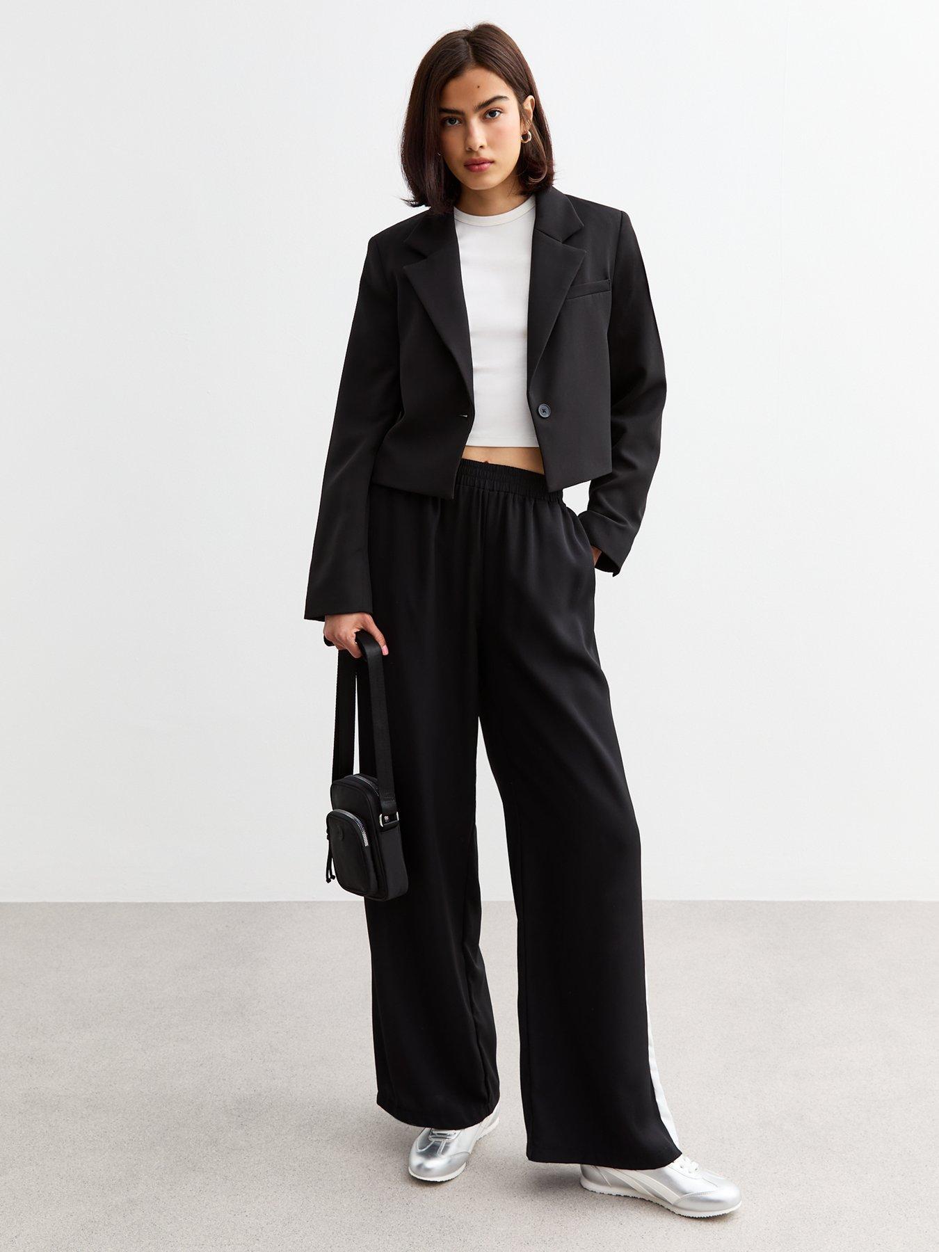 new-look-cropped-blazer-blackoutfit