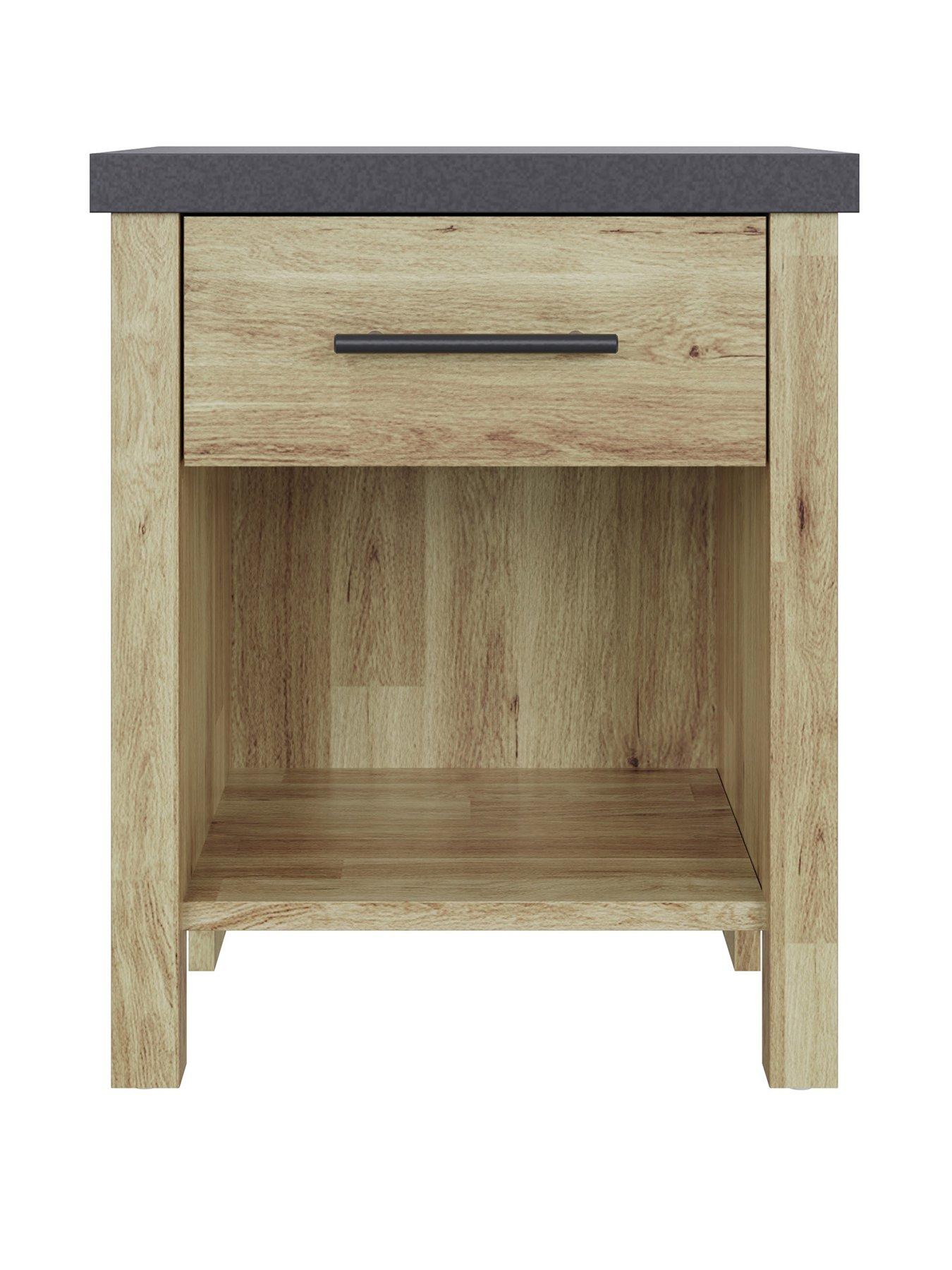 gfw-cascina-1-drawer-bedside-table-oakstillFront