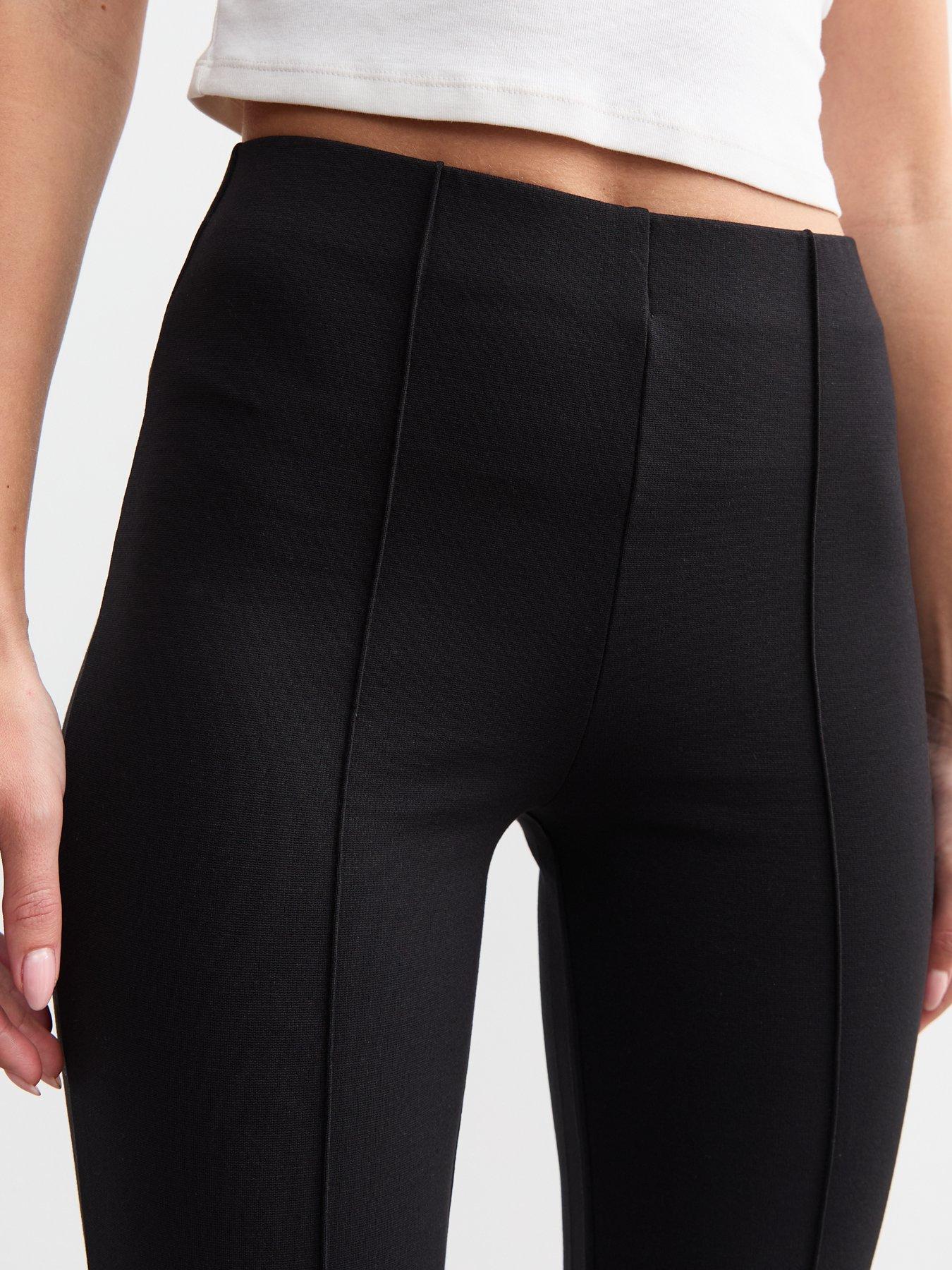 new-look-jersey-kick-flare-leggings-blackoutfit