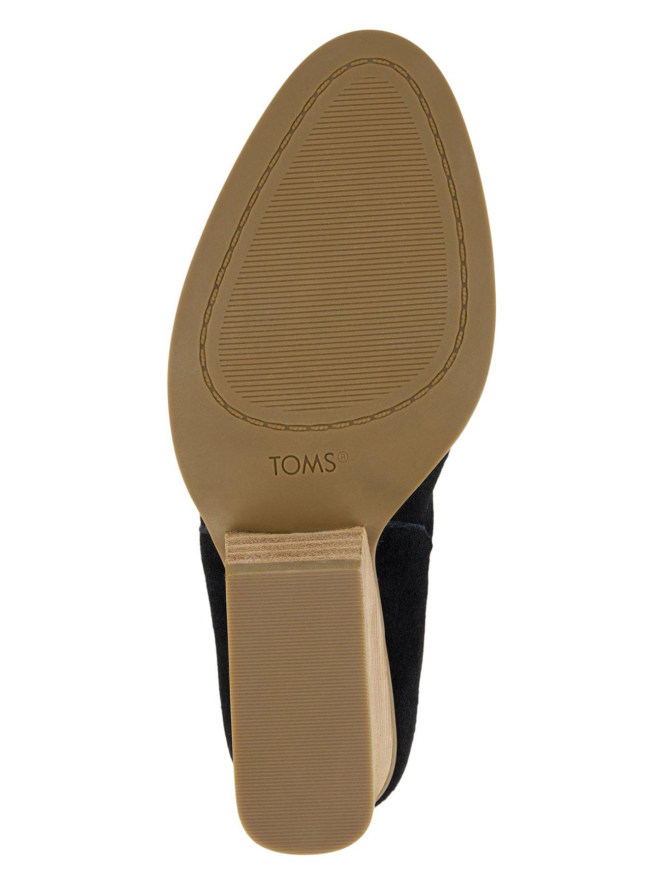 toms-noa-boot-blackdetail