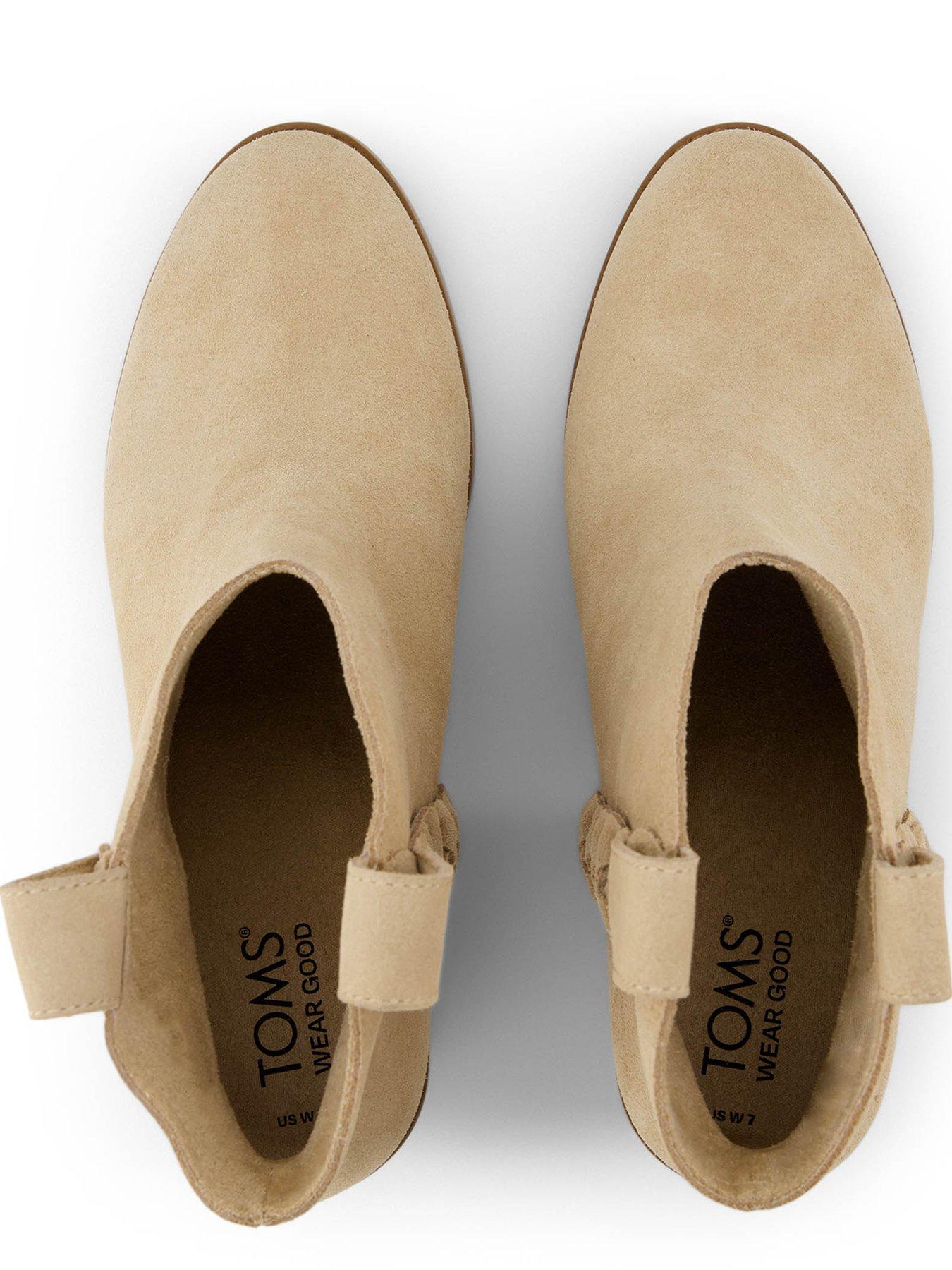 toms-constance-boot-oatmealoutfit