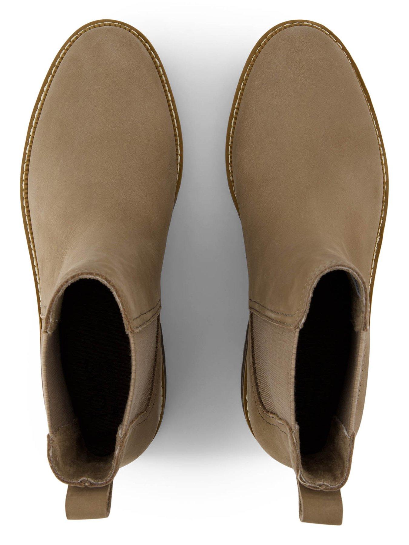 toms-bennet-boot-water-resistant-duneoutfit