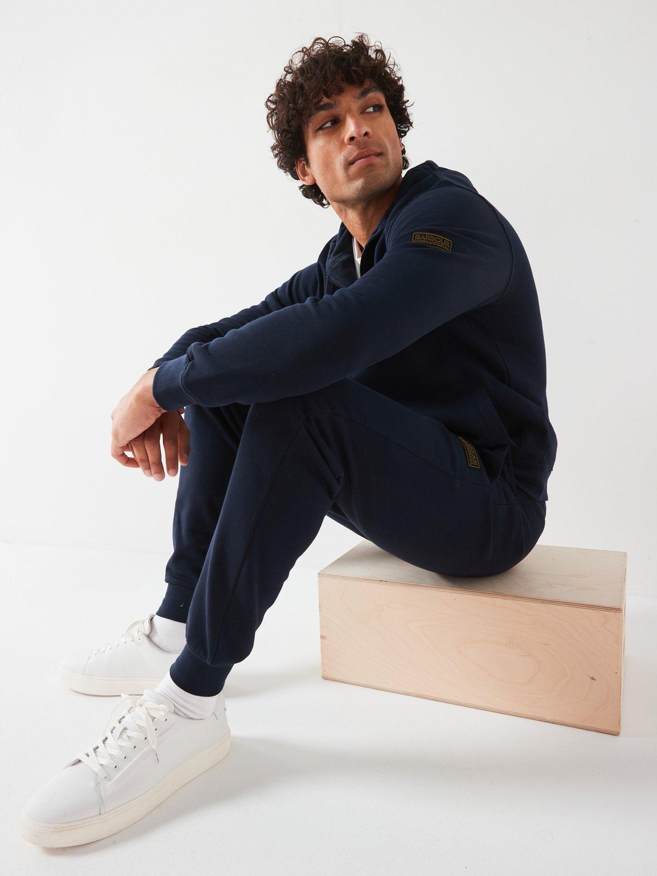 Image 4 of 6 of Barbour International Barbour International - Exclusive - Zip Tracksuit - Navy