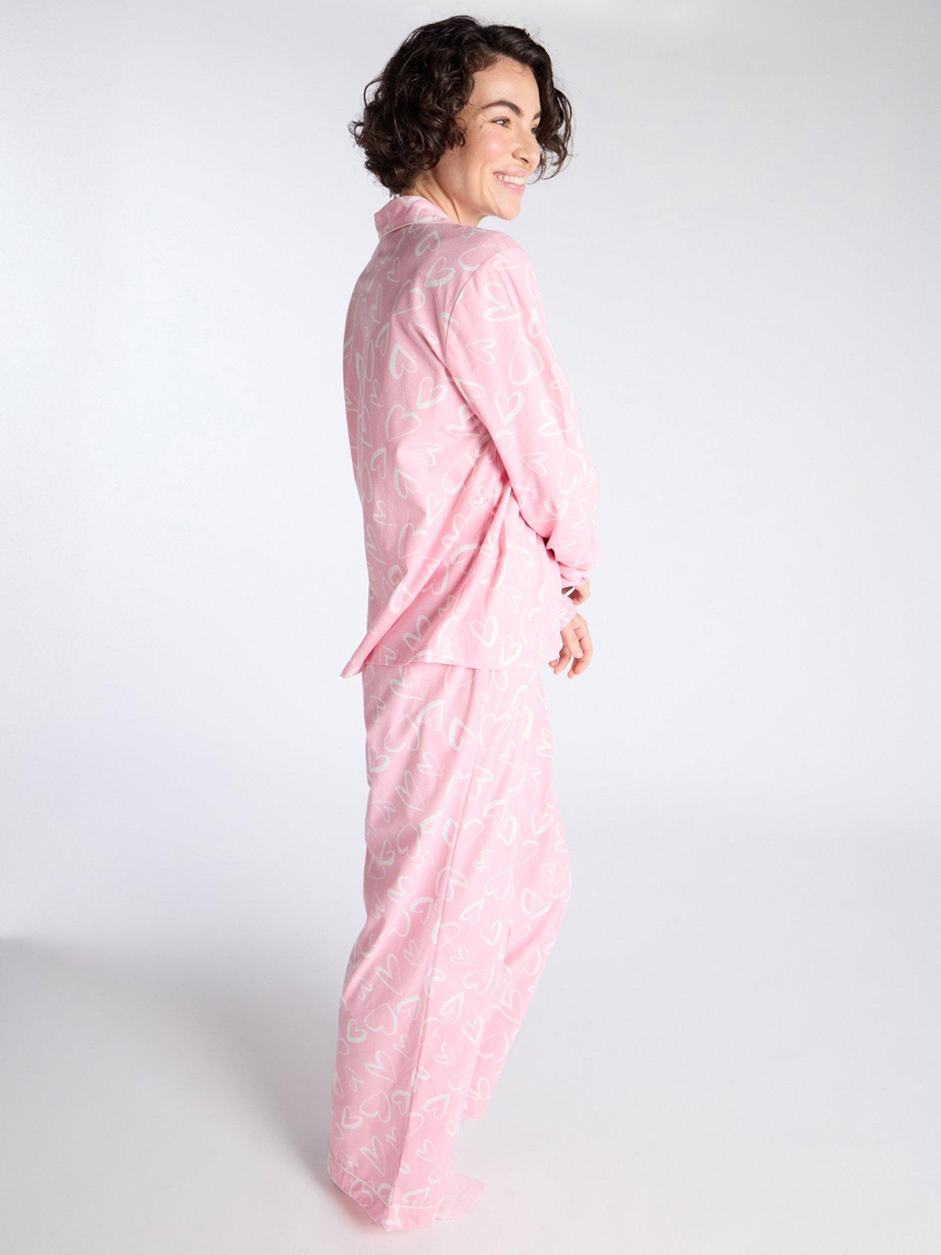 boux-avenue-boux-avenue-heart-fleece-pj-in-a-bag-pink-mixoutfit