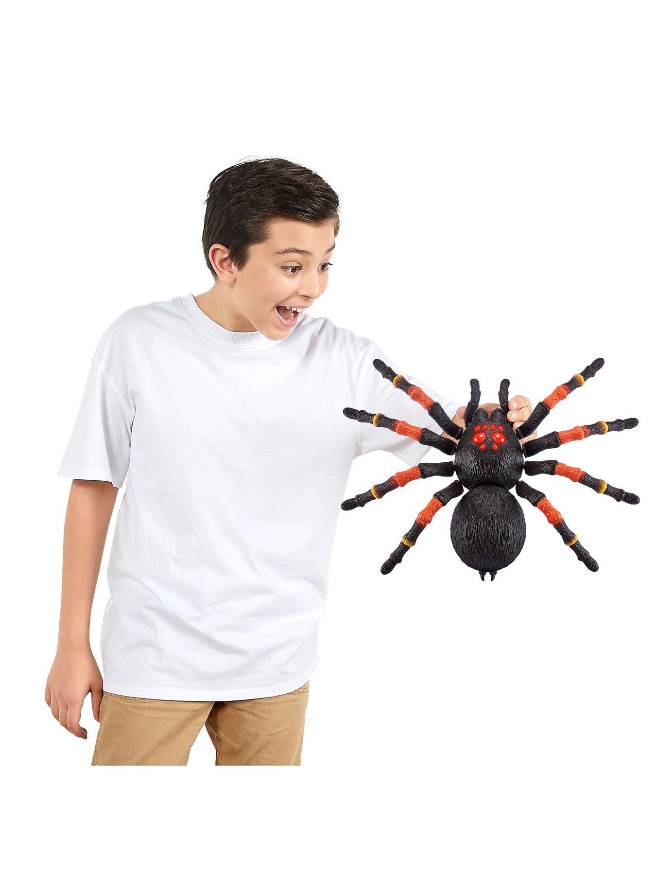 zuru-robo-alive-giant-tarantula-series-1-crawlingnbsprobotic-petnbspspiderstillFront
