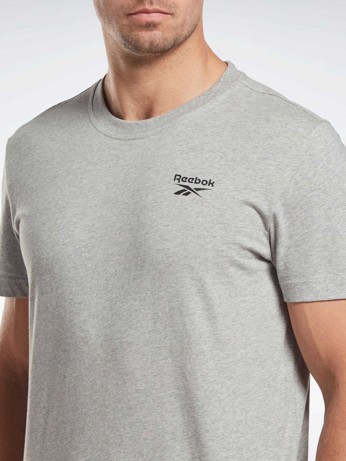 reebok-mens-identity-small-logo-tee-greyoutfit