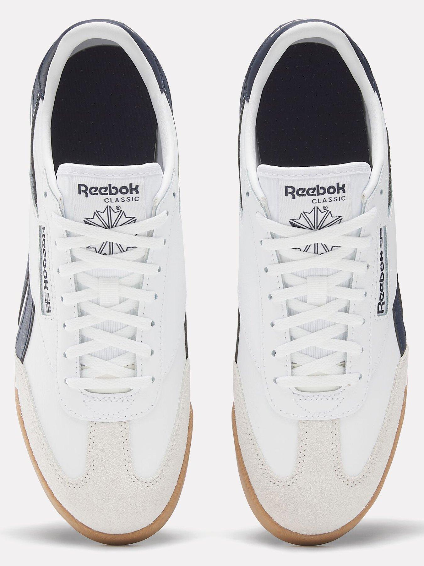 reebok-mens-campio-xt-trainers-whiteblueoutfit