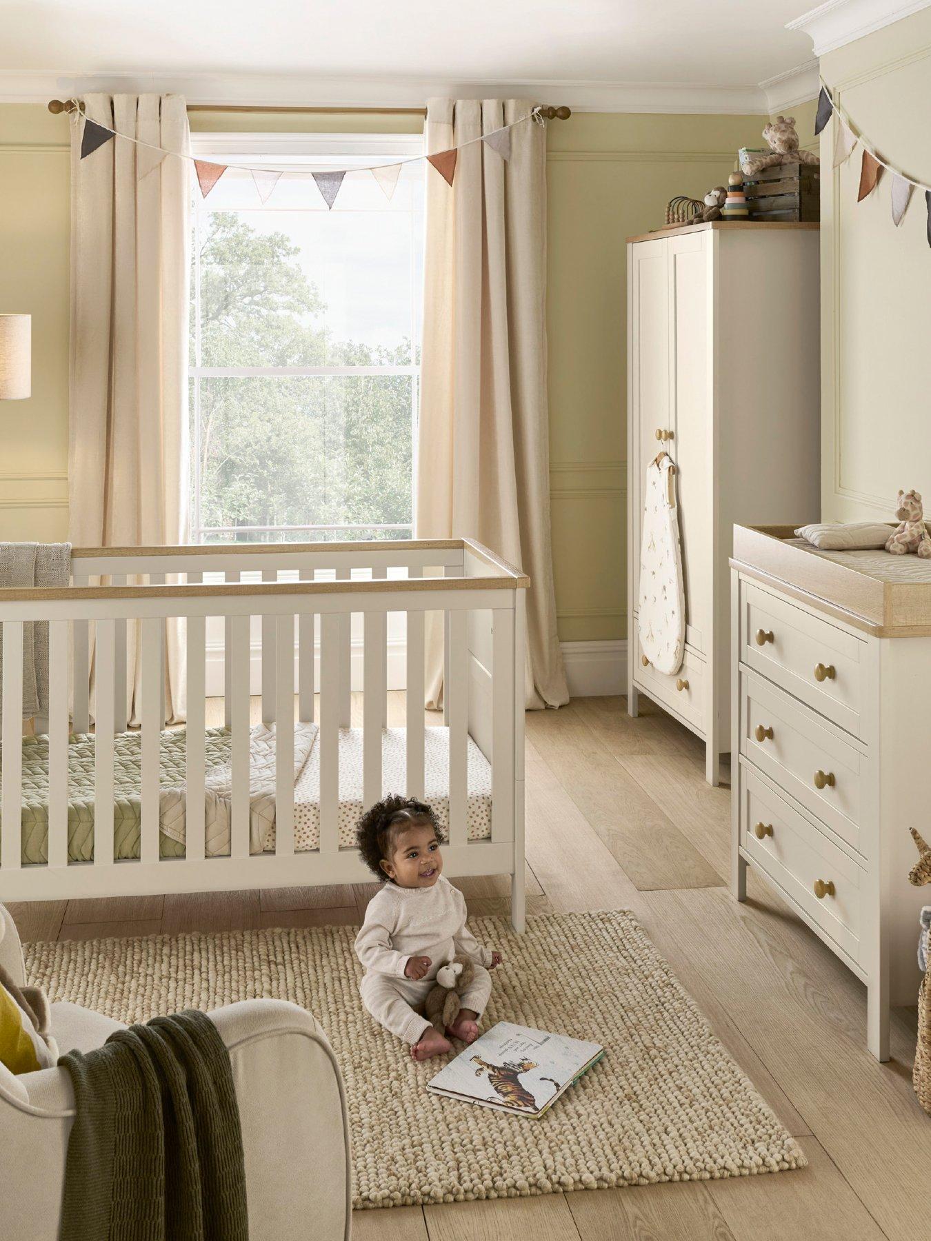 Mamas & Papas Wedmore 3 Piece Cotbed Range- Pebble