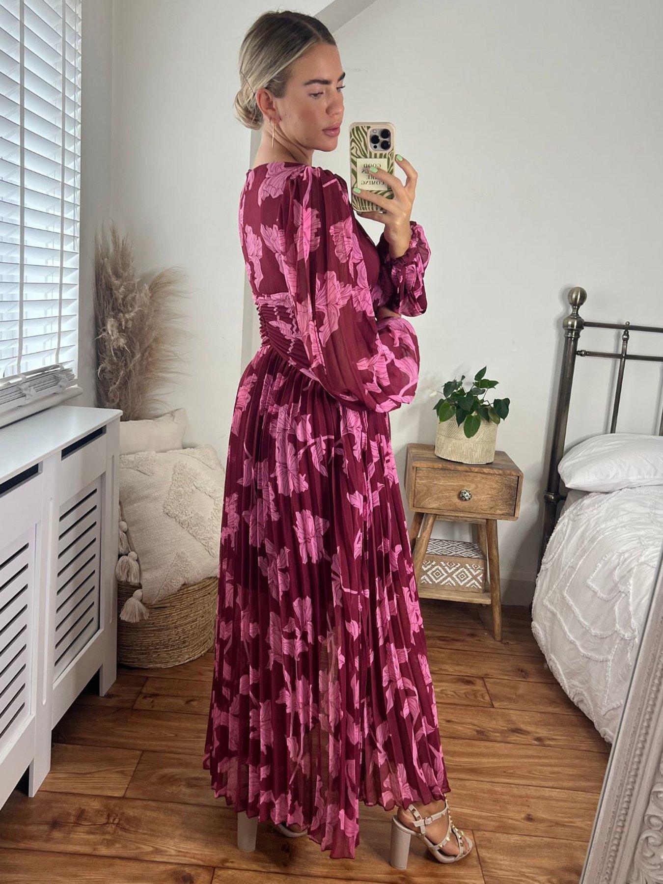 style-cheat-toni-long-sleeve-pleated-maxi-dress-mulberry-printback