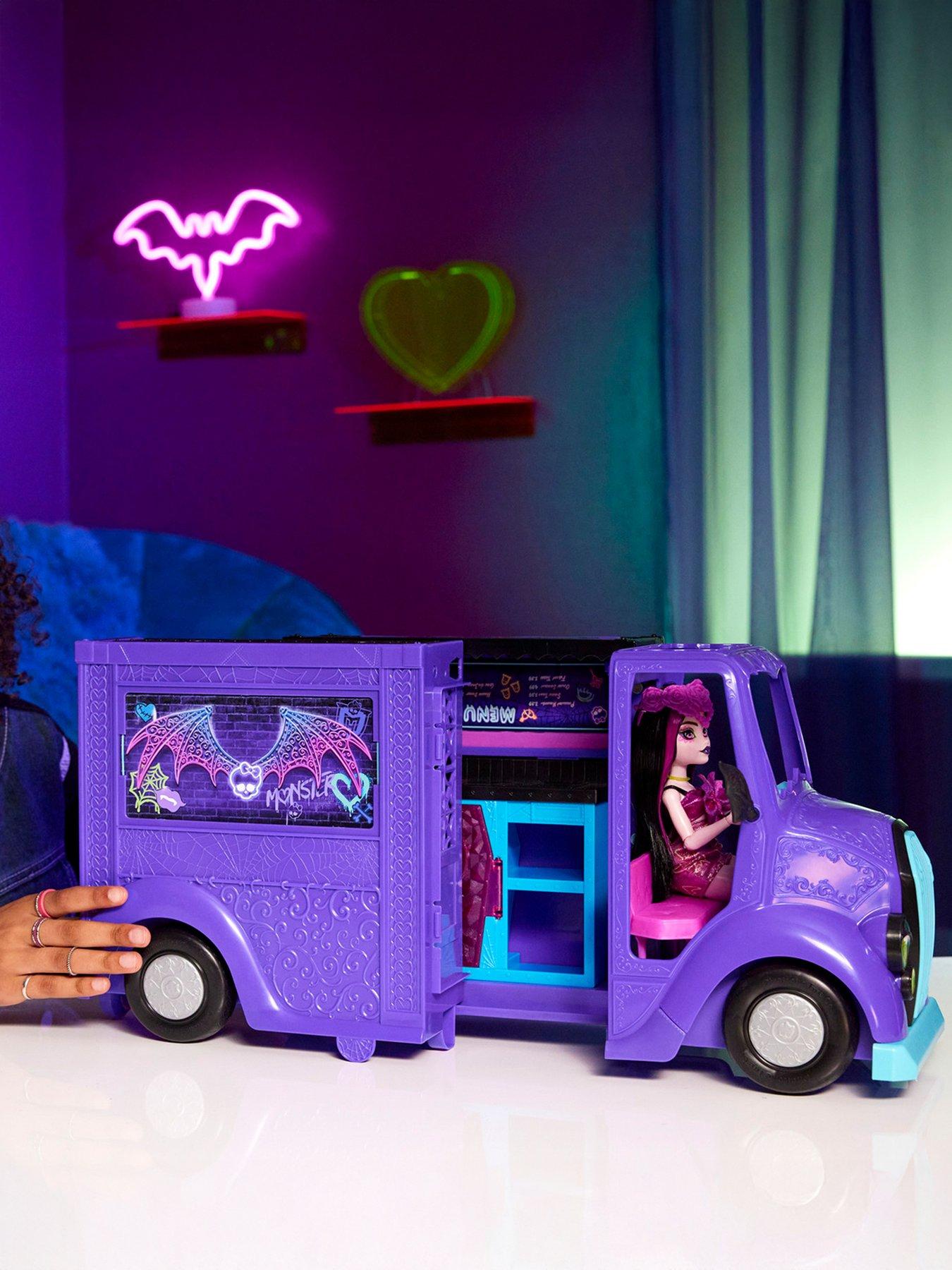 undefined Draculaura Doll and Fangtastic Rockin' Food Truck Playset