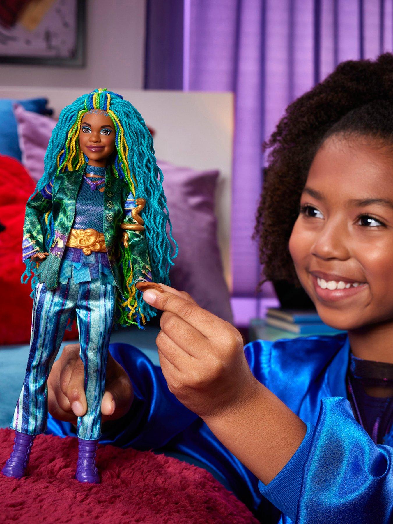 Disney Descendants The Rise of Red Fashion Doll Uliana Younger Sister of Ursula Doll Very Ireland