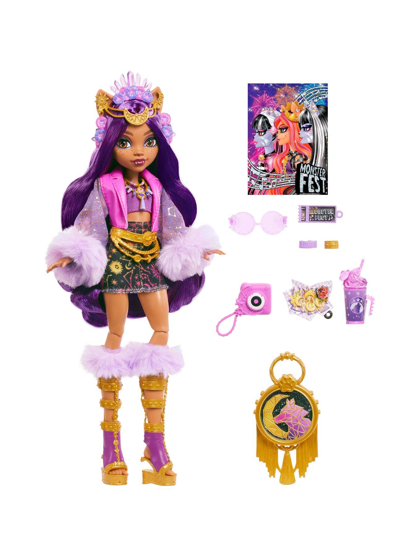 monster-high-monster-fest-clawdeen-wolf-fashion-doll-and-accessoriesback