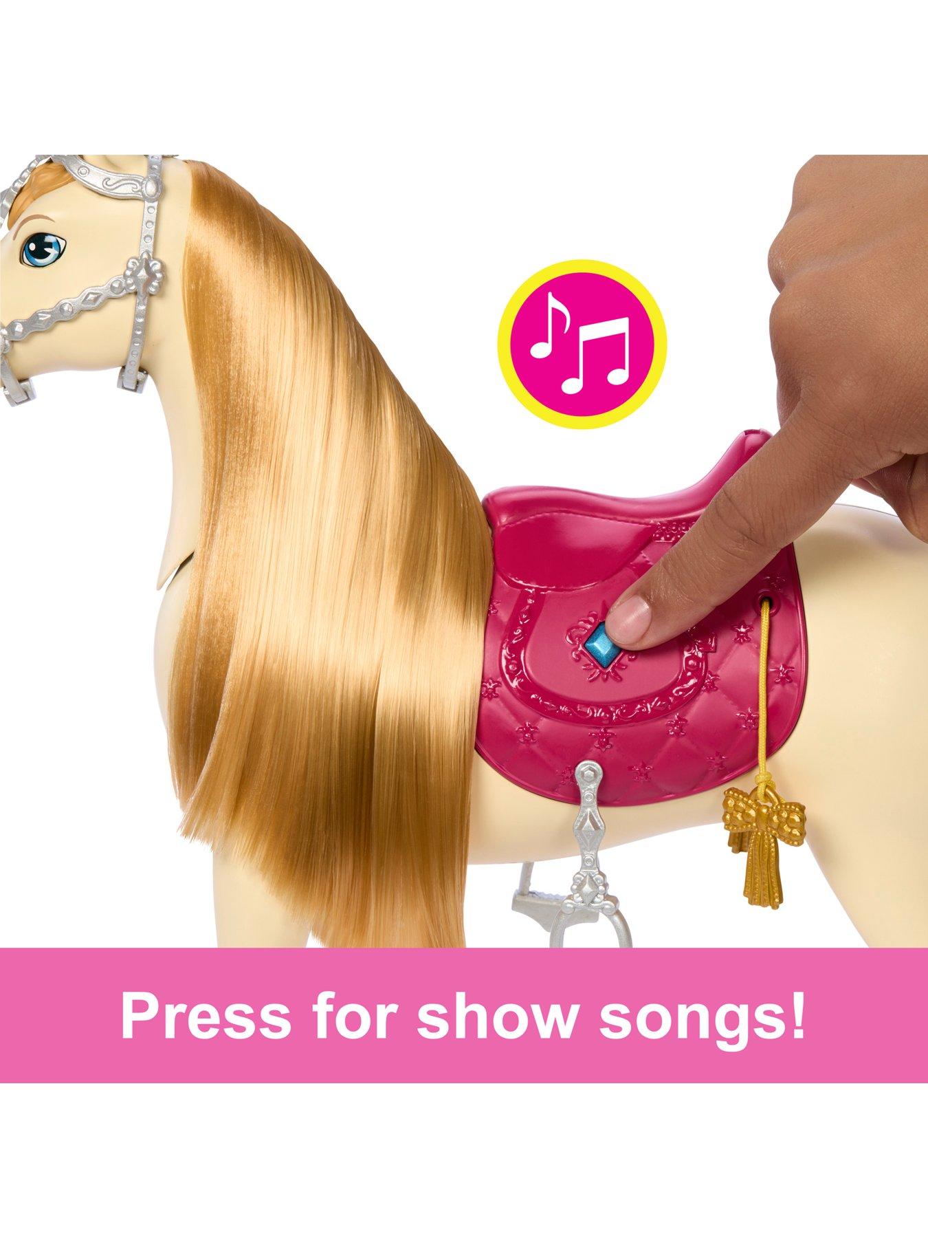 barbie-mysteries-the-great-horse-chase-dance-and-show-horsedetail