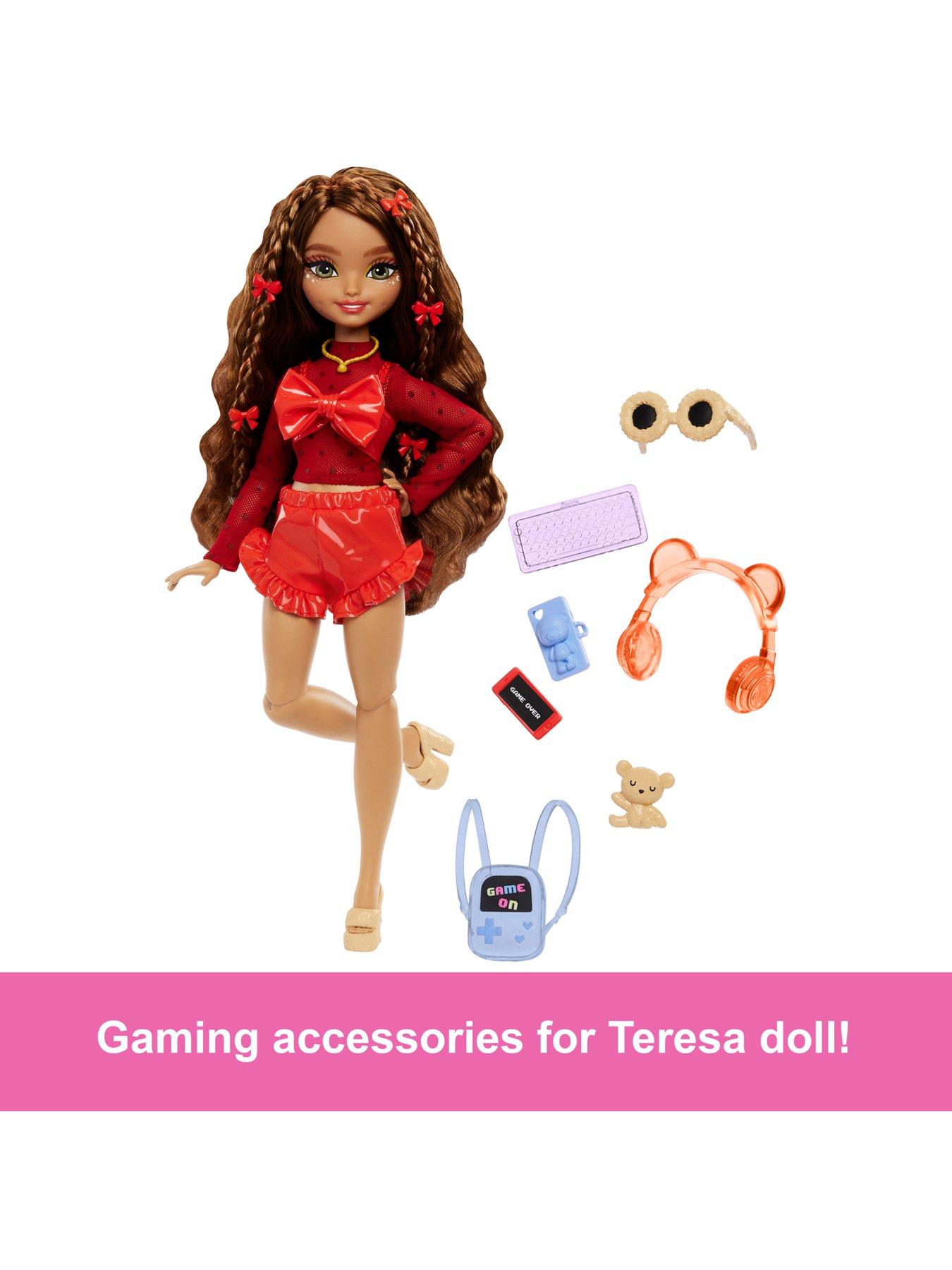 barbie-dream-bestie-teresa-fashion-doll-amp-accessoriesback