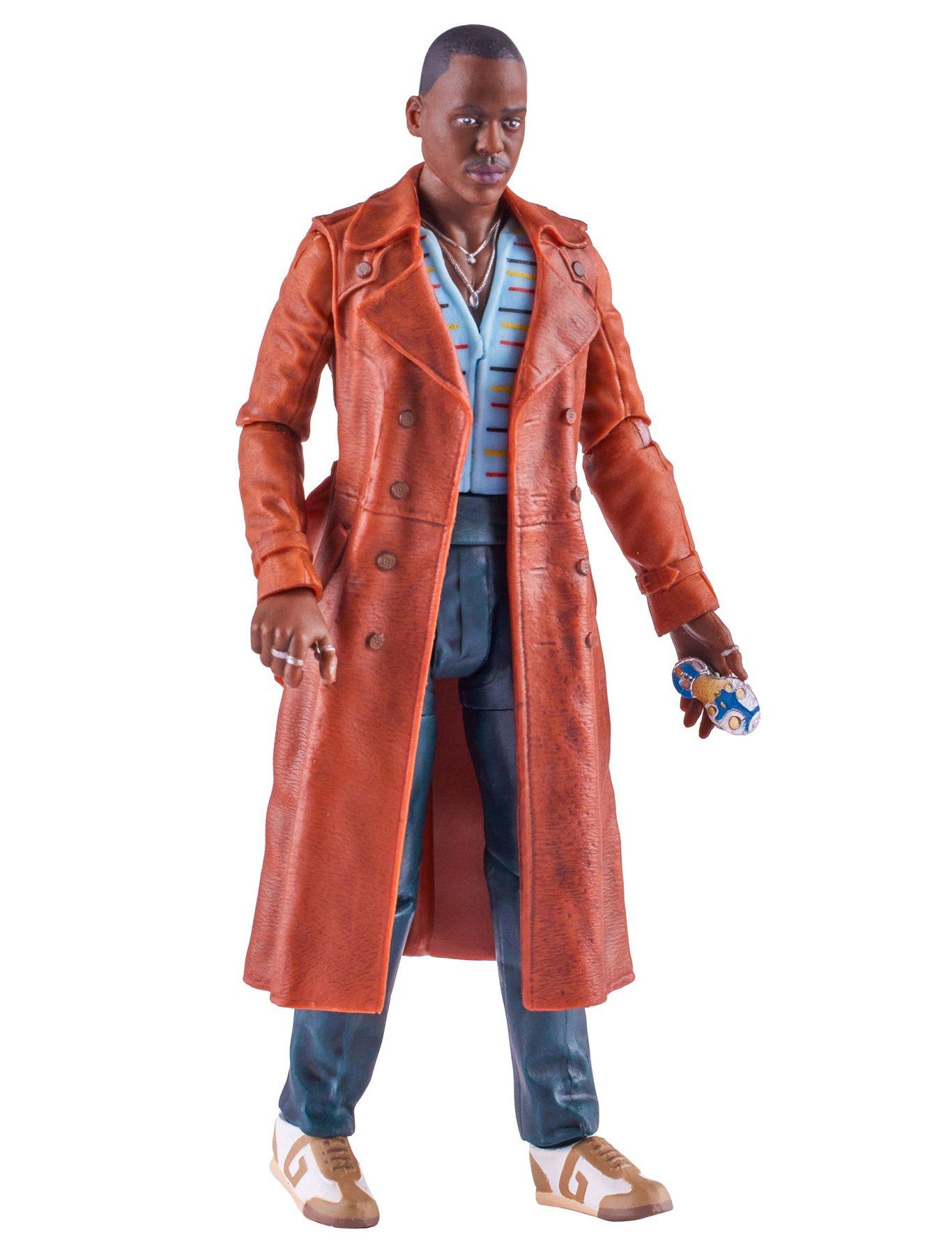 doctor-who-doctor-who-fifteenth-doctor-action-figureoutfit