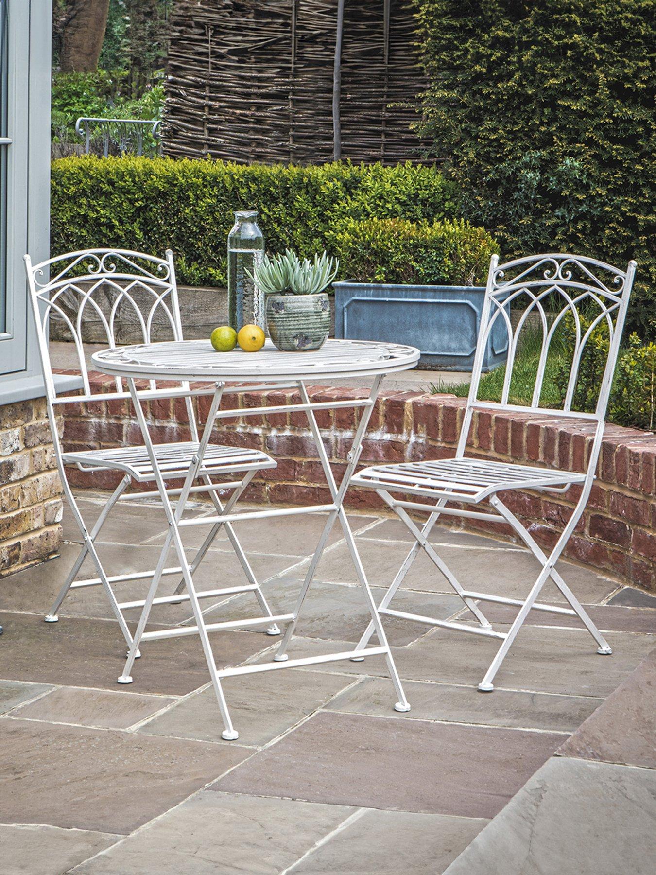 gallery-direct-burano-outdoor-bistro-set-gatehouse