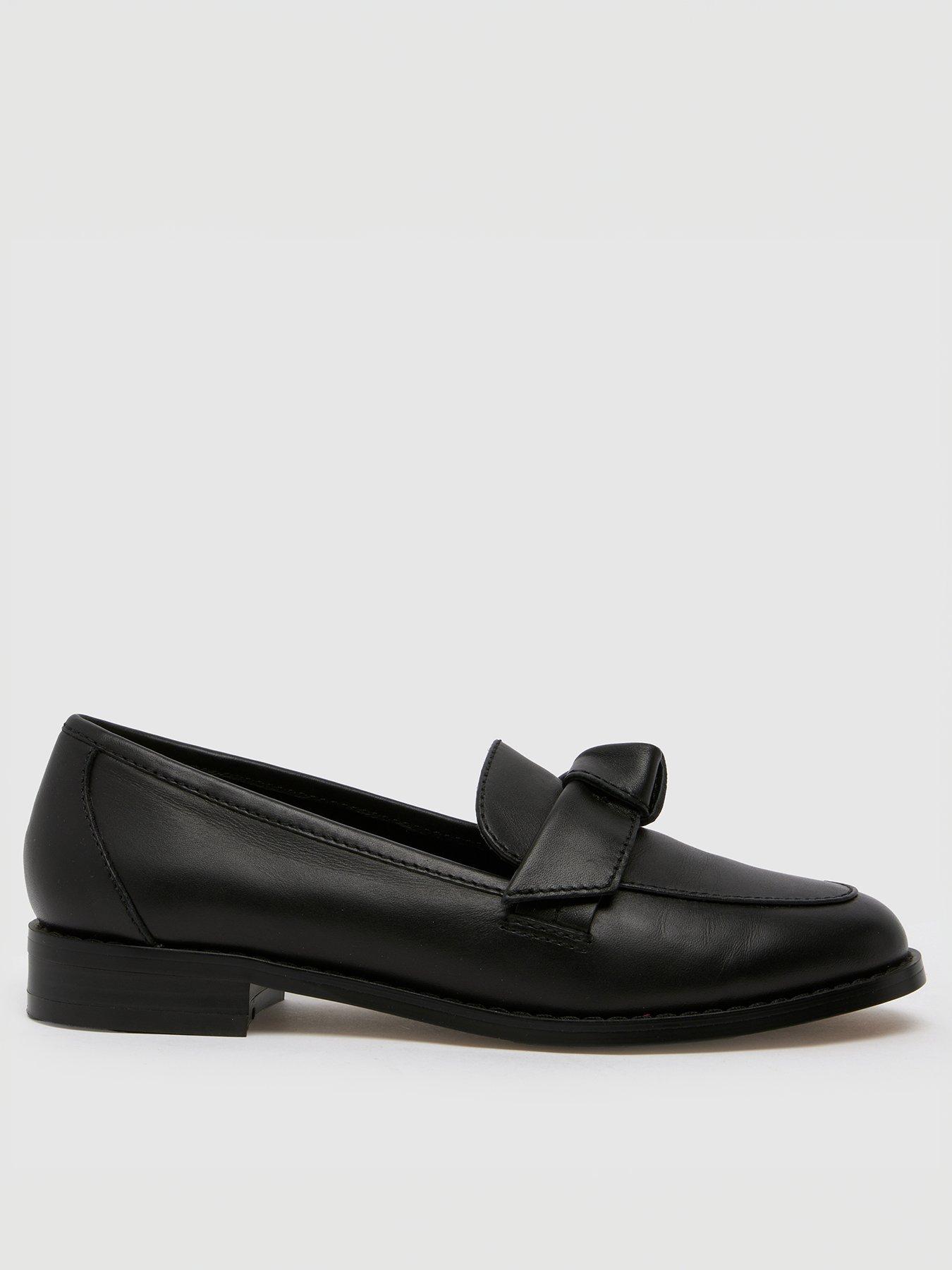 schuh-lula-leather-bow-loafer-black