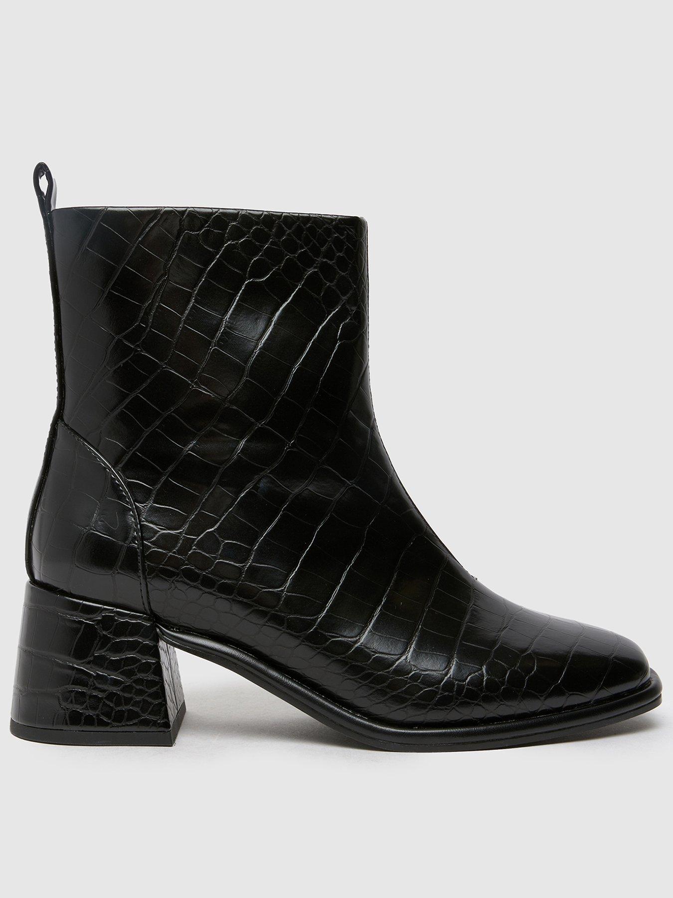 schuh-bowie-ankle-boot-croc-black