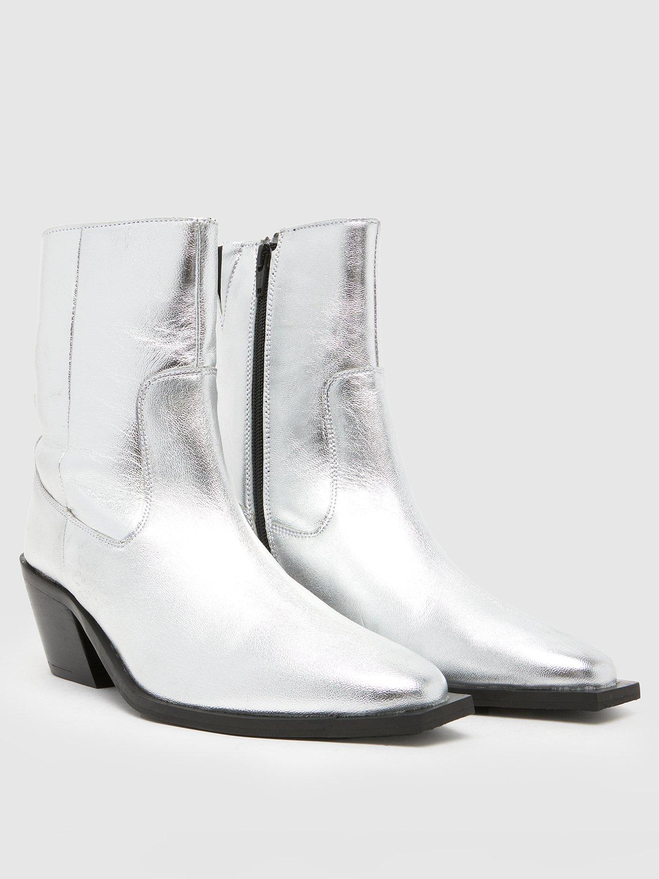 schuh-briar-leather-western-boot-silverstillFront