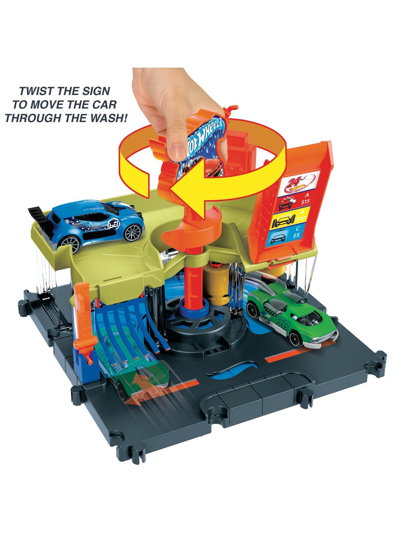 Image 3 of 6 of Hot Wheels City Downtown Express Car Wash