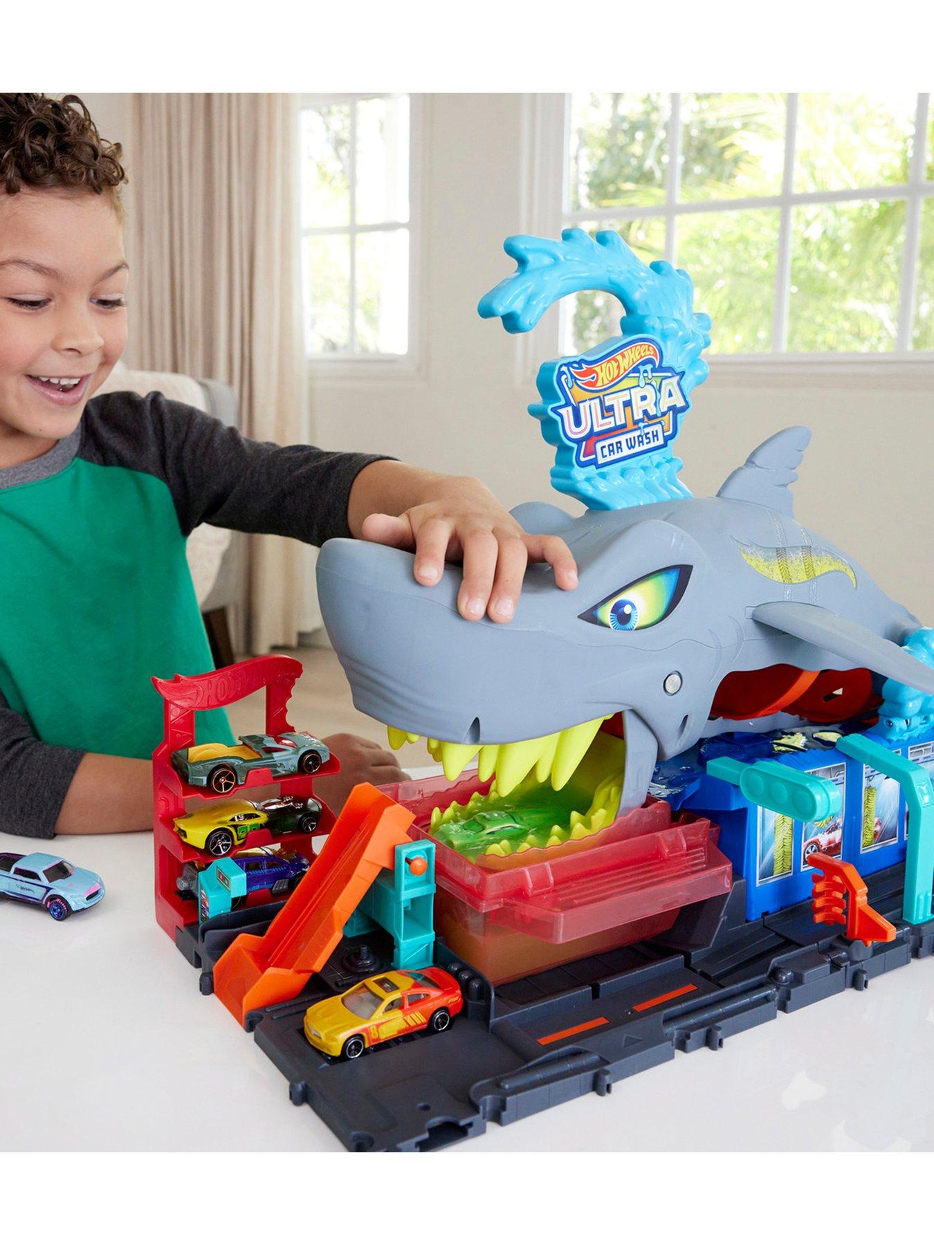 hot-wheels-city-ultra-shark-car-washstillFront