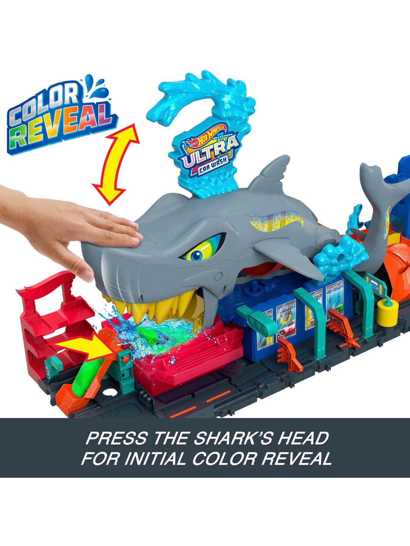 hot-wheels-city-ultra-shark-car-washback