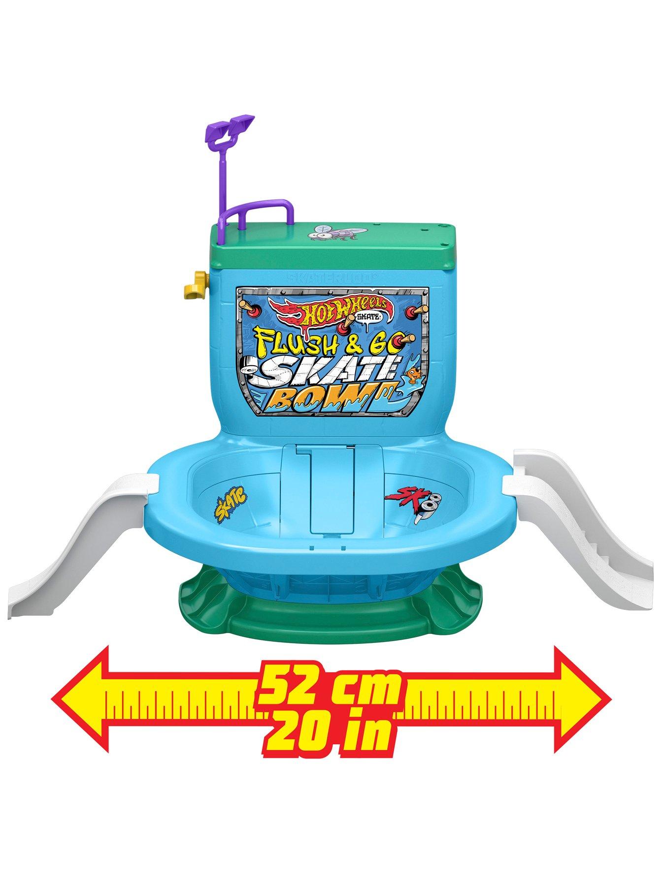 Image 6 of 8 of Hot Wheels Skate Flush &amp; Go Skate Bowl