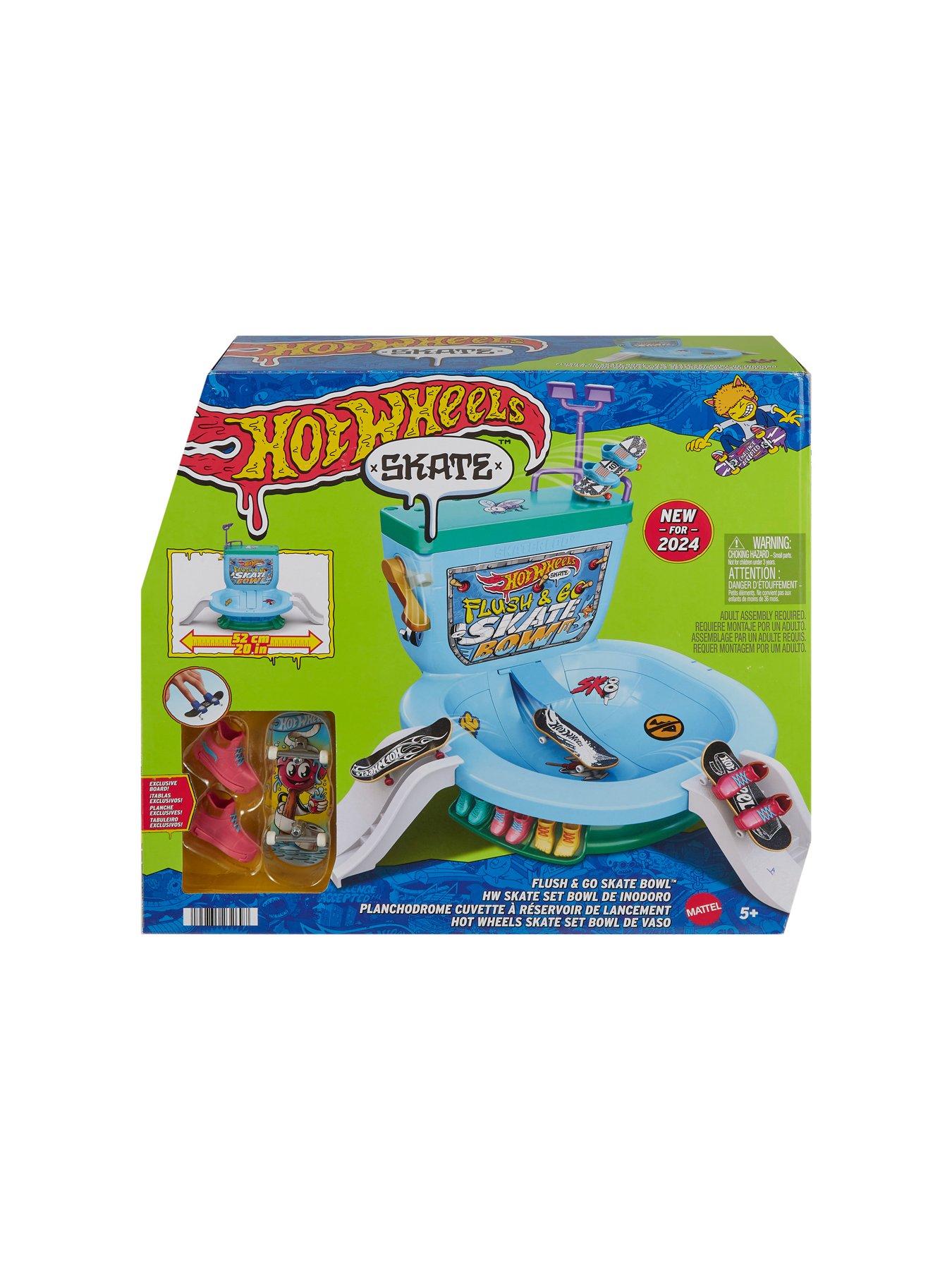 Image 7 of 8 of Hot Wheels Skate Flush &amp; Go Skate Bowl